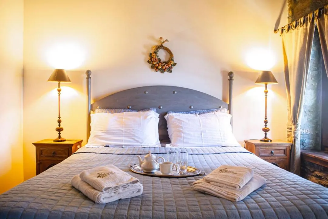 Bed in Palio Eleotrivio Guesthouse