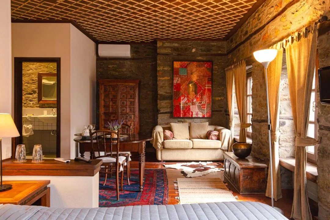 Seating area in Palio Eleotrivio Guesthouse