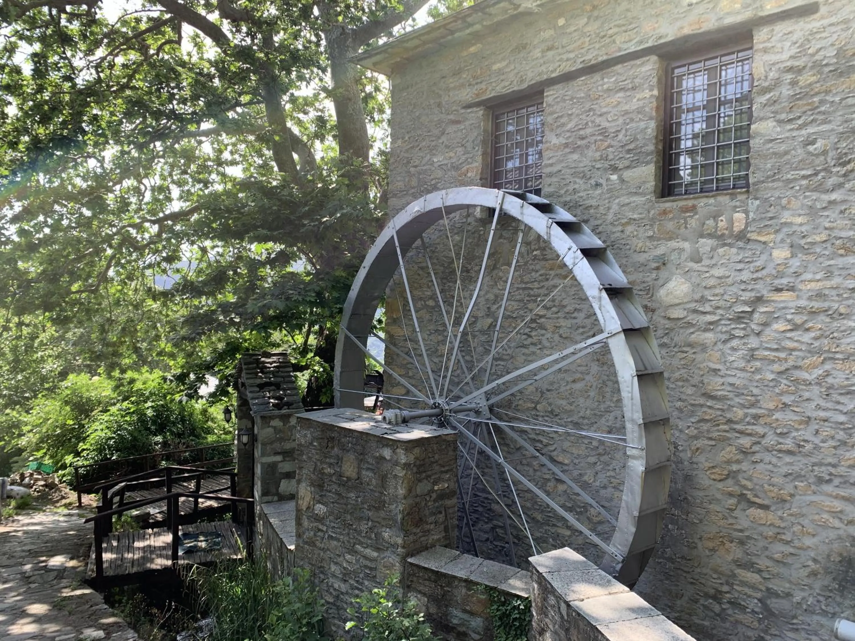 Property building in Palio Eleotrivio Guesthouse