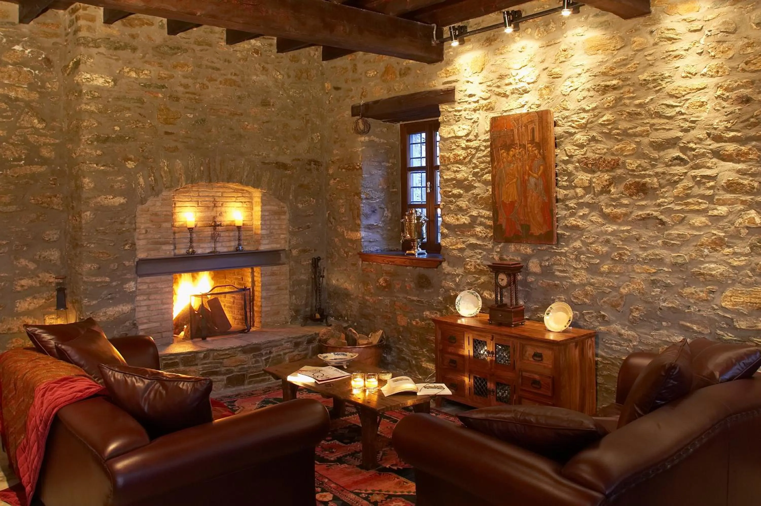 Lounge or bar in Palio Eleotrivio Guesthouse