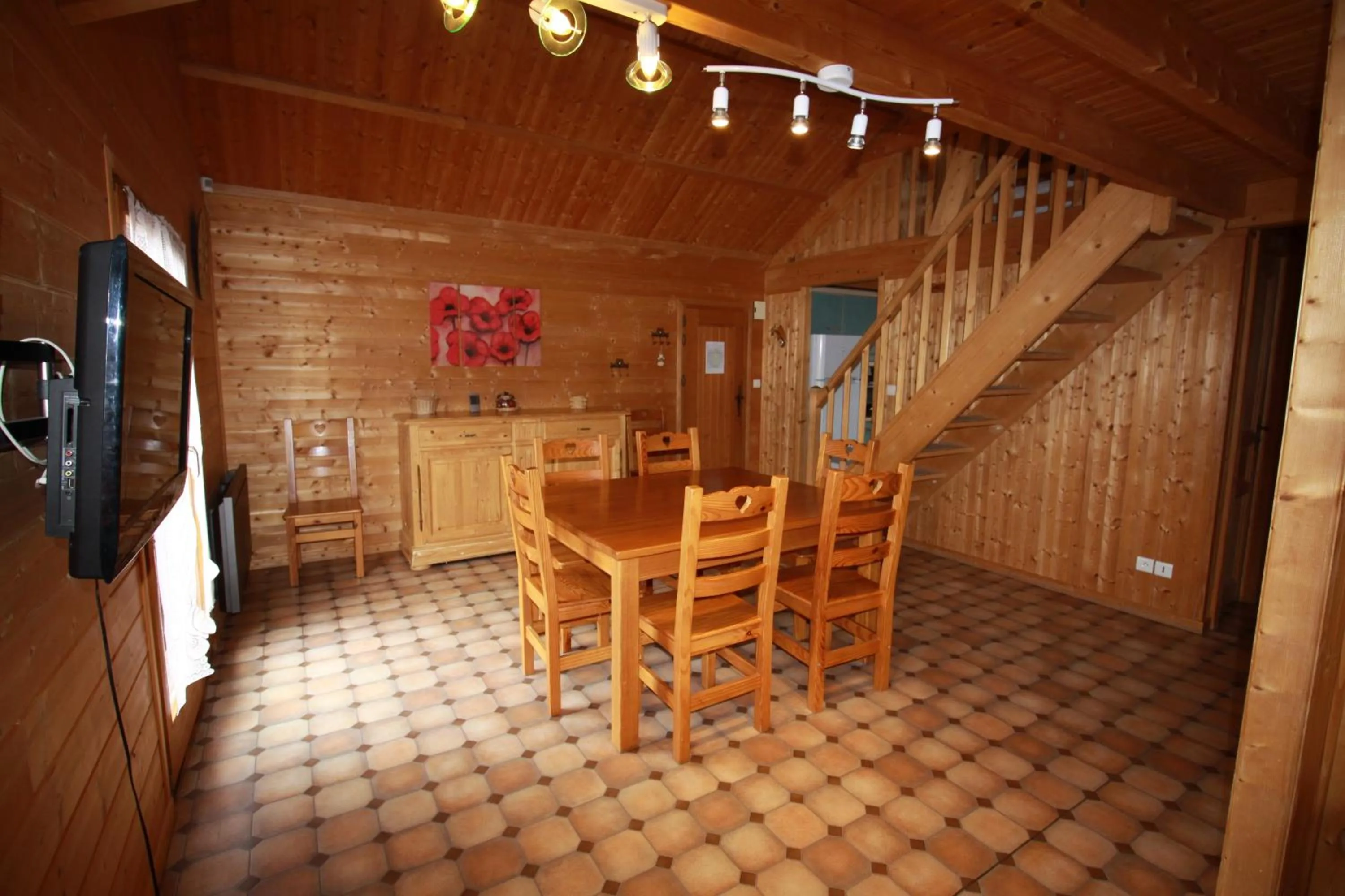Toilet in Gite Roche Des Ducs avec Piscine toute l'année, Spa, Sauna, Hammam