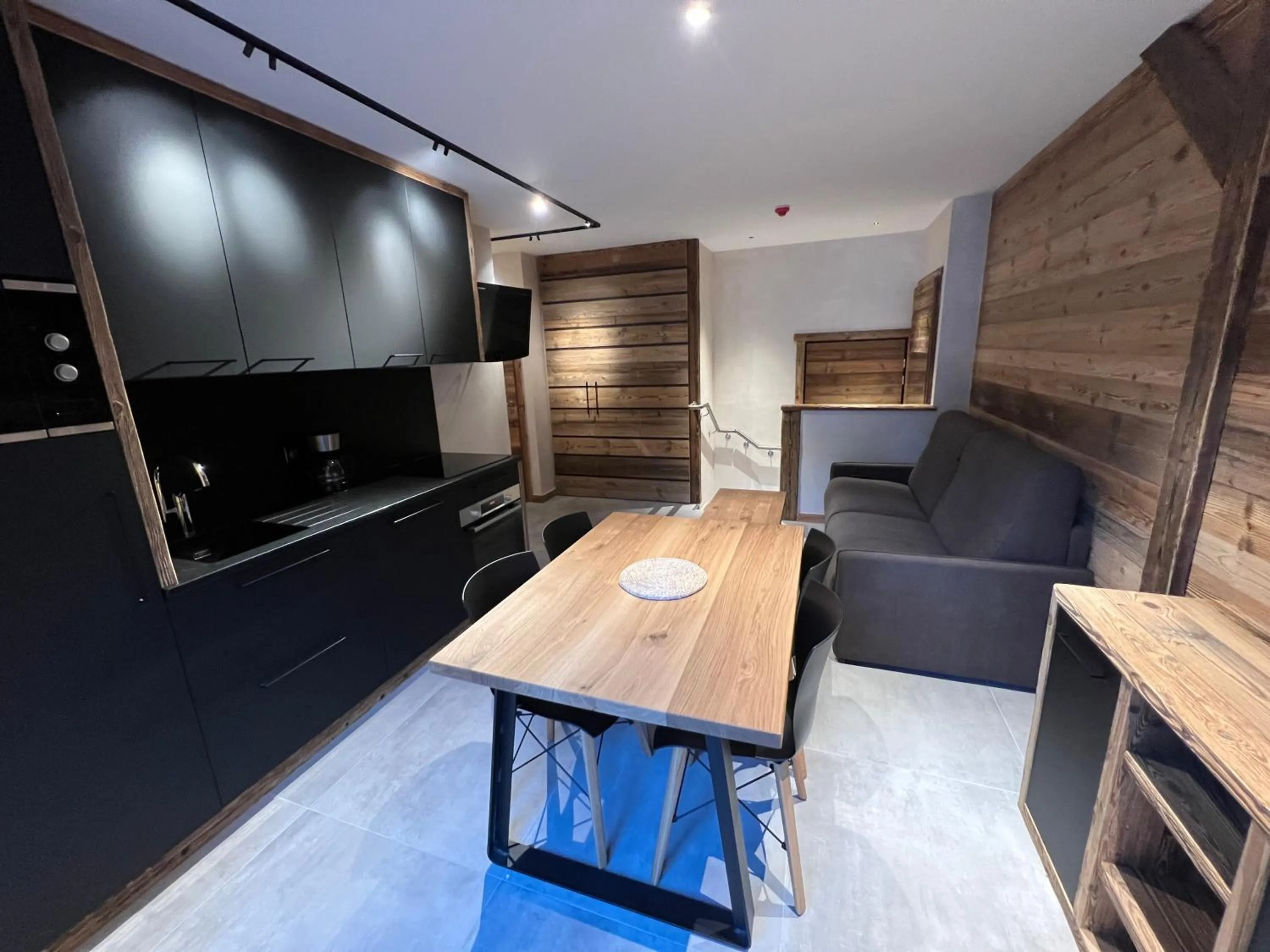 Kitchen or kitchenette in Gite Roche Des Ducs avec Piscine toute l'année, Spa, Sauna, Hammam