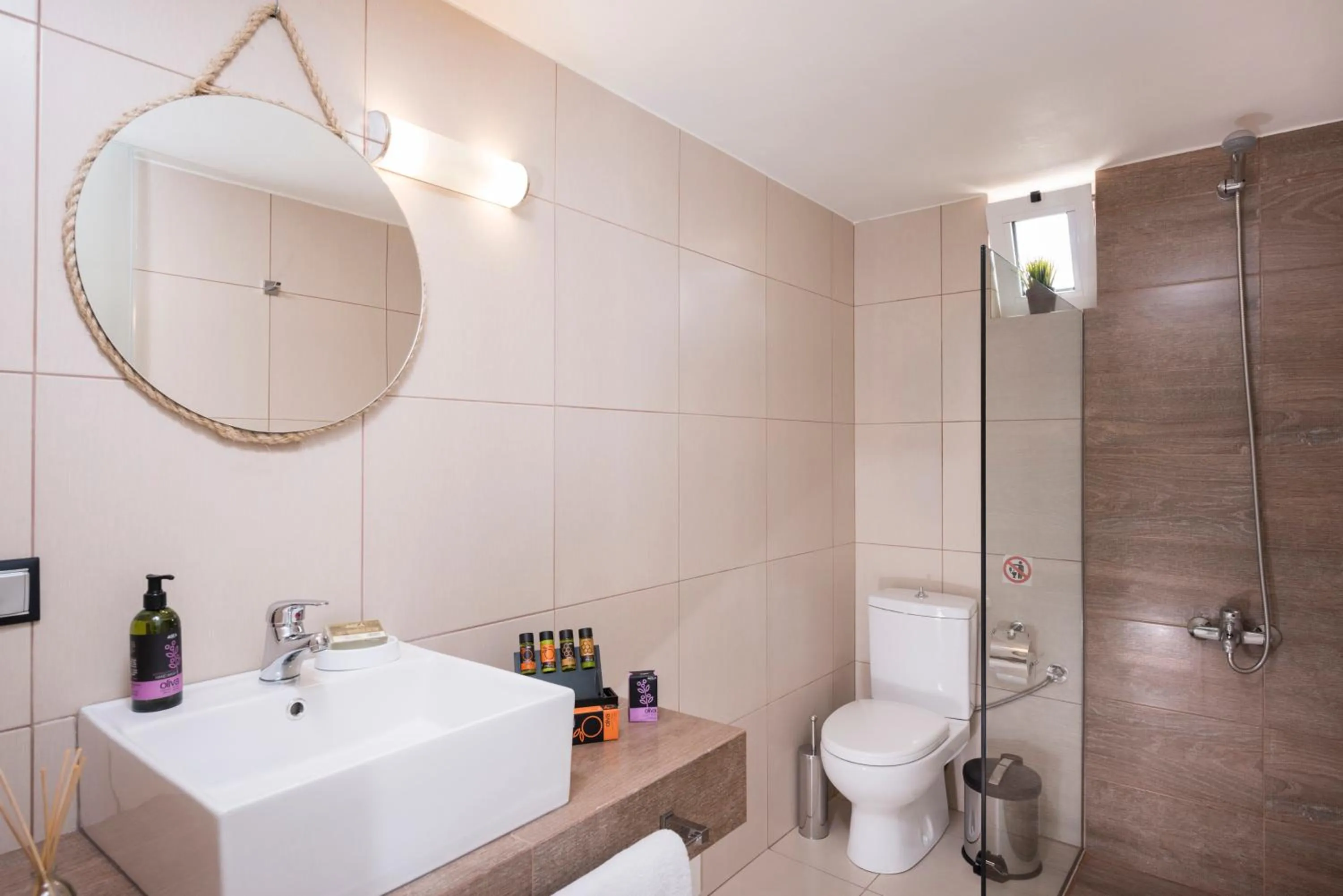 Bathroom in Sea & City Apartments