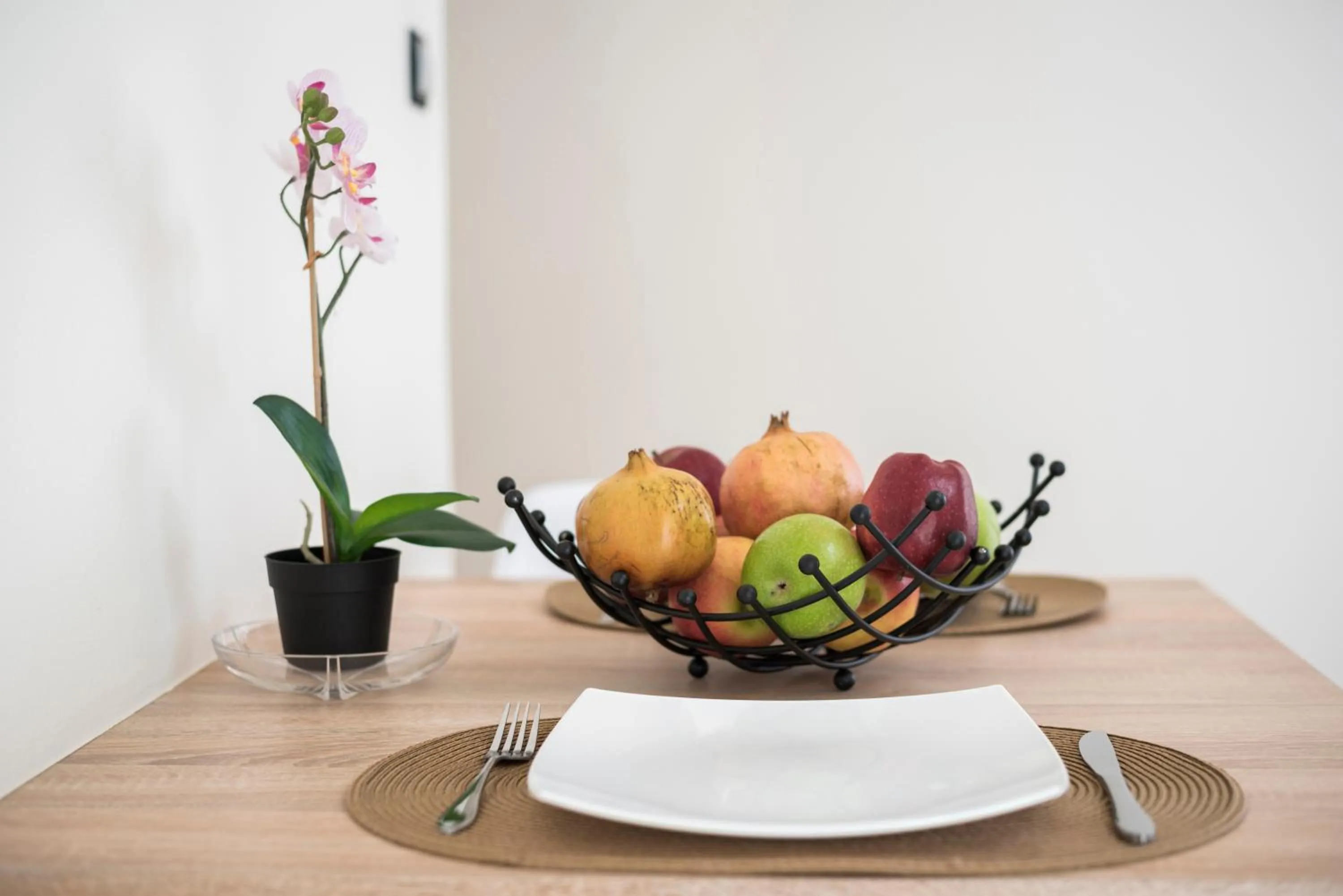 Dining area in Sea & City Apartments