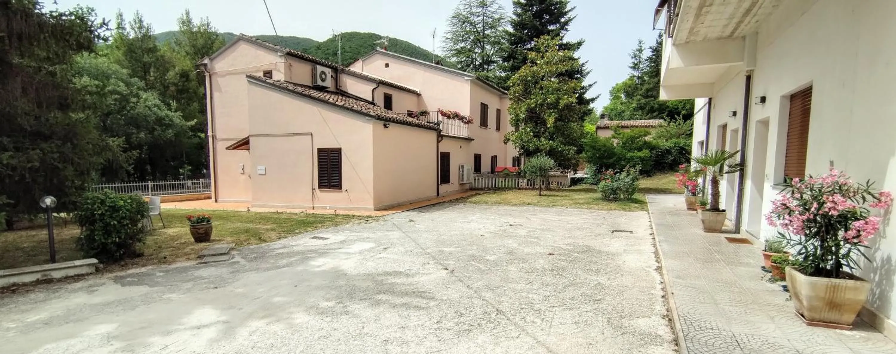 Property building in B&B Vetralla