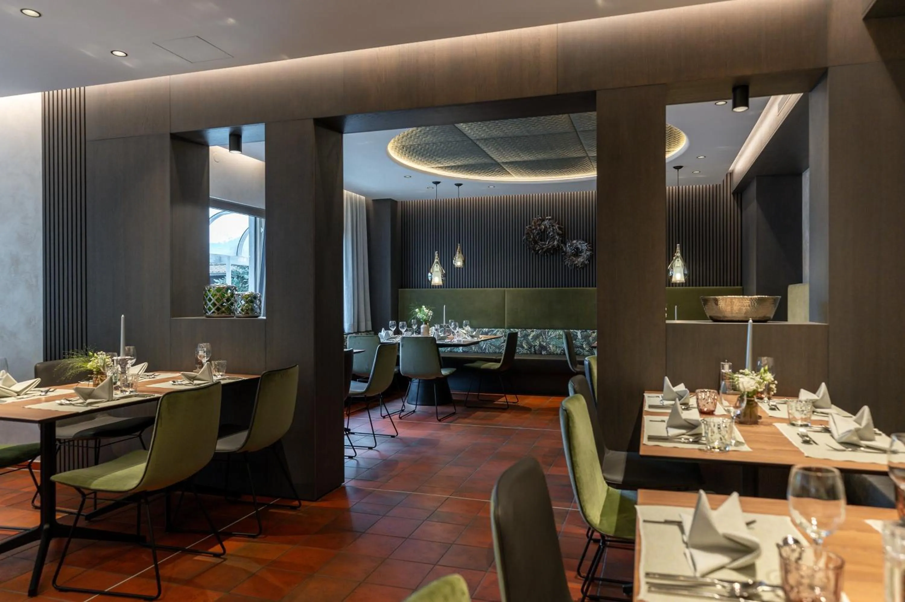 Restaurant/places to eat in Hotel Bruno