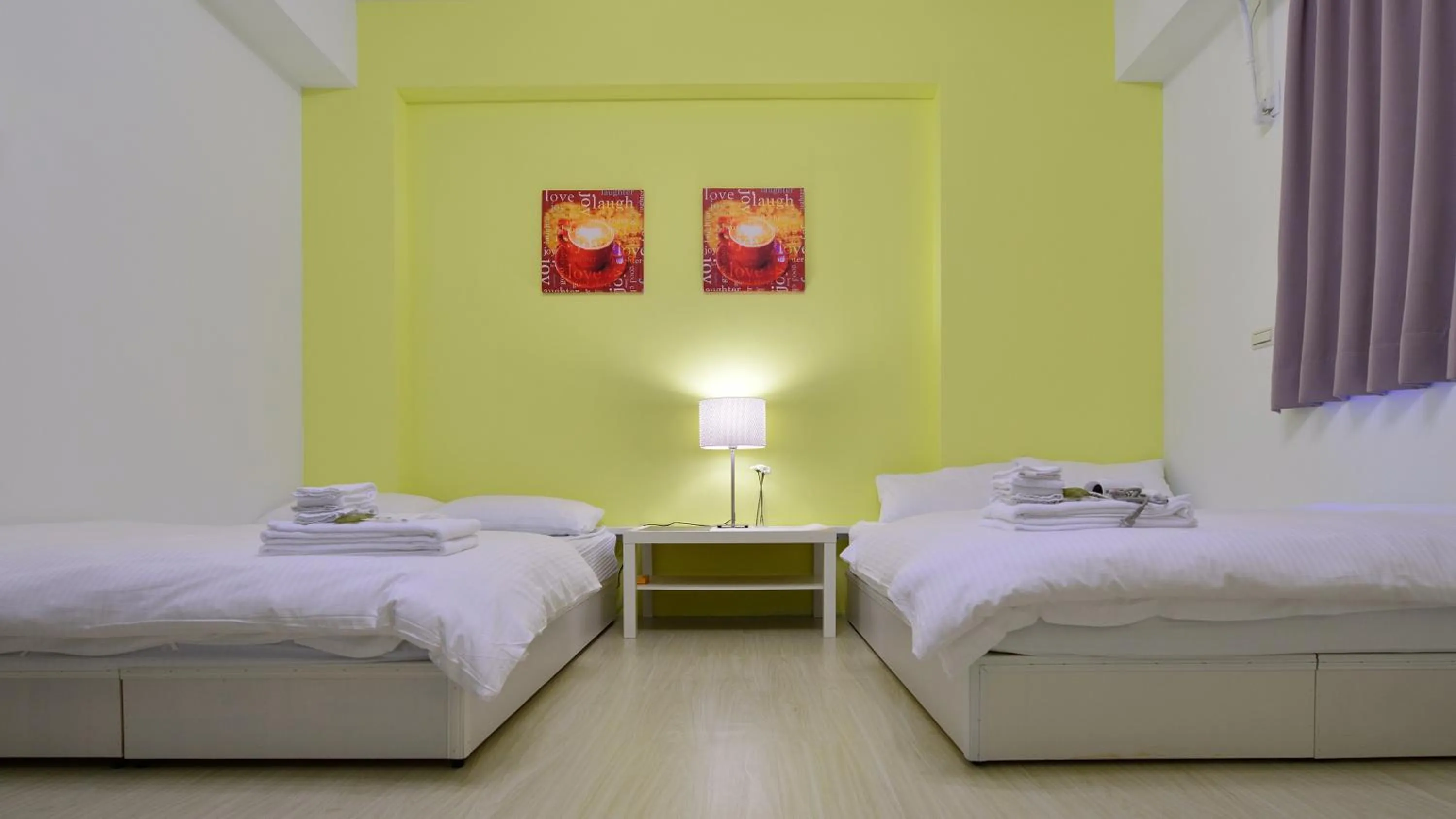 Photo of the whole room in STSP Guest House