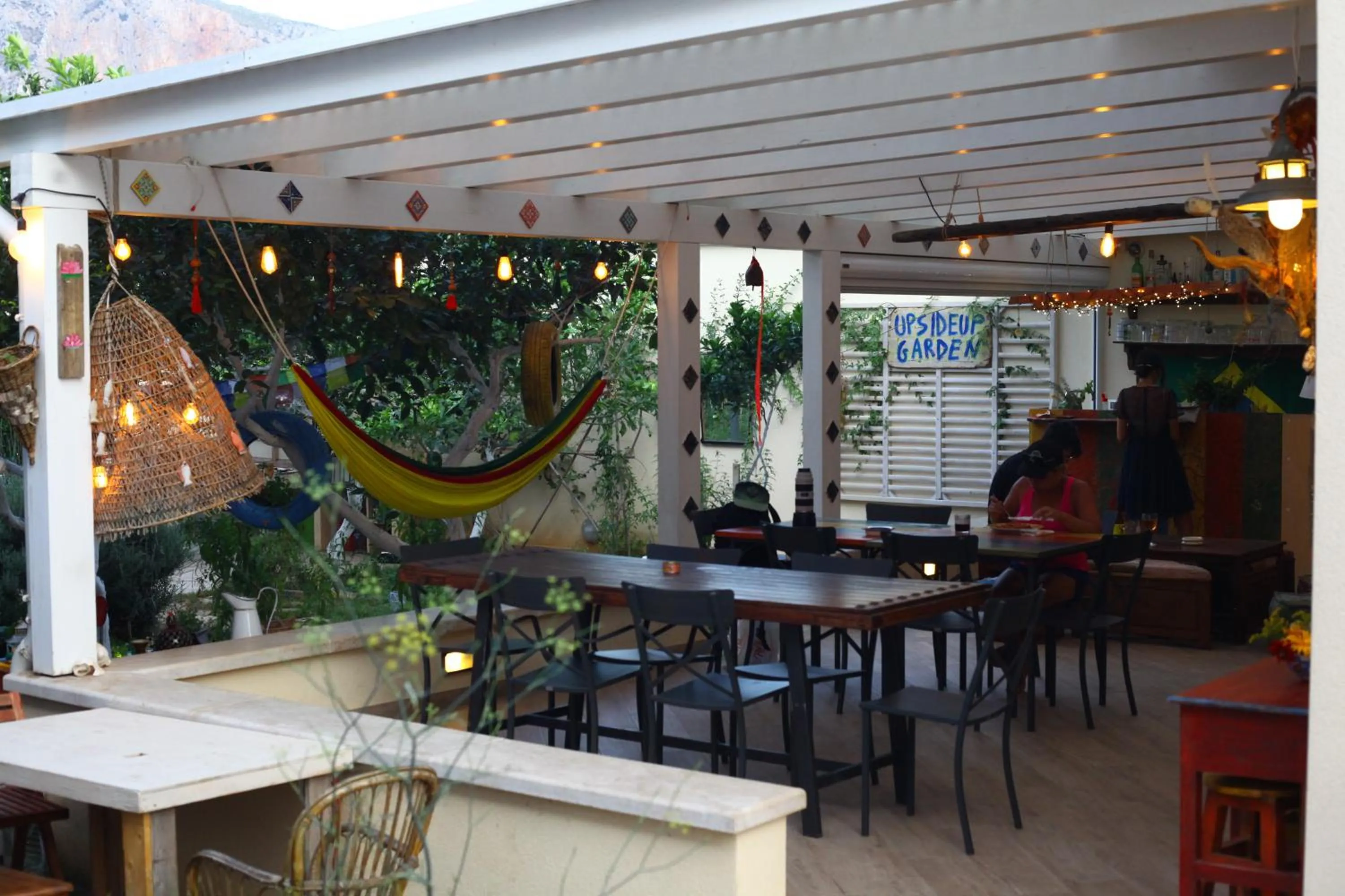 Restaurant/places to eat in Timbuktu Hostel