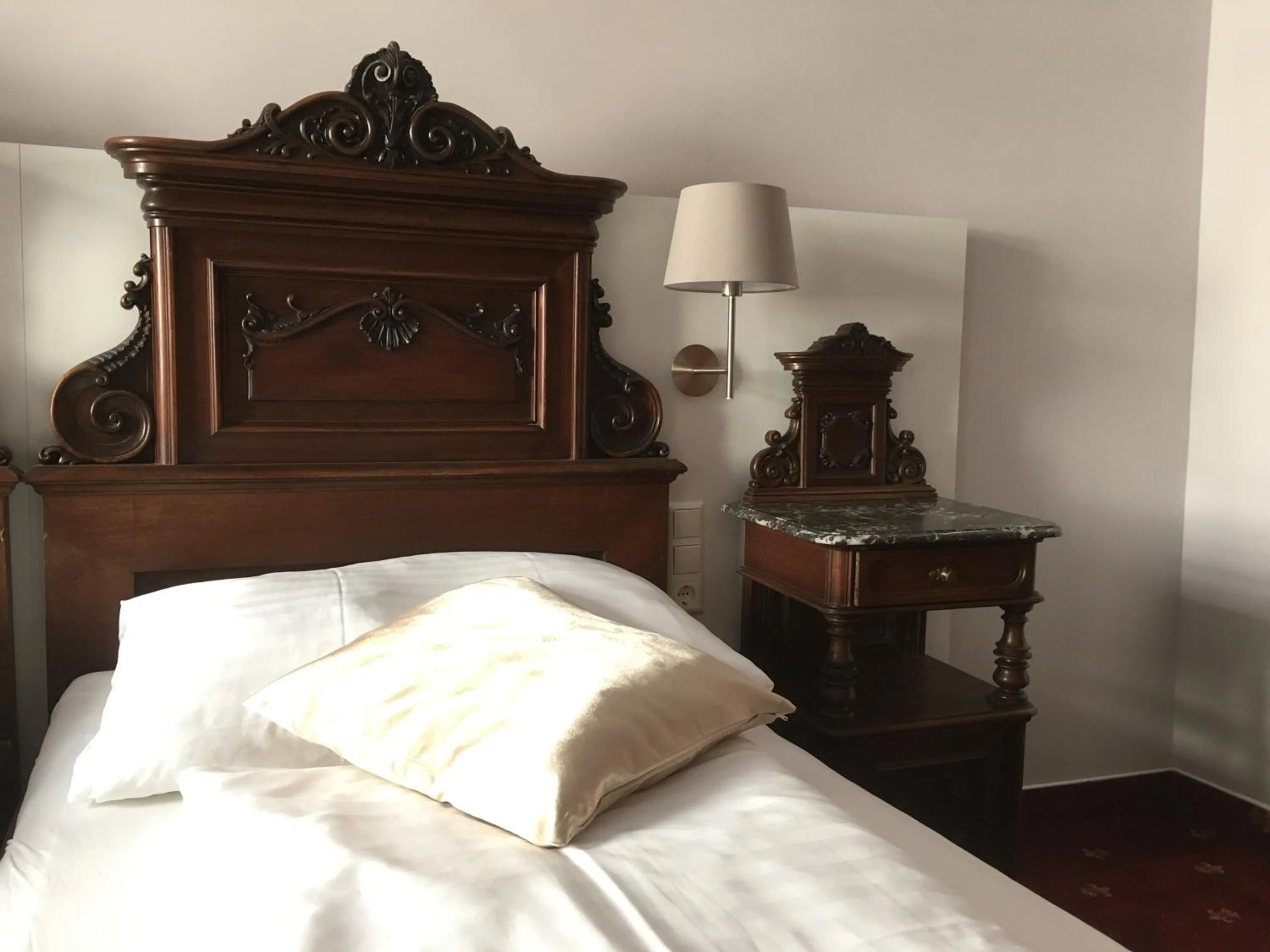 Decorative detail, Bed in Urban Stay Salzburg City