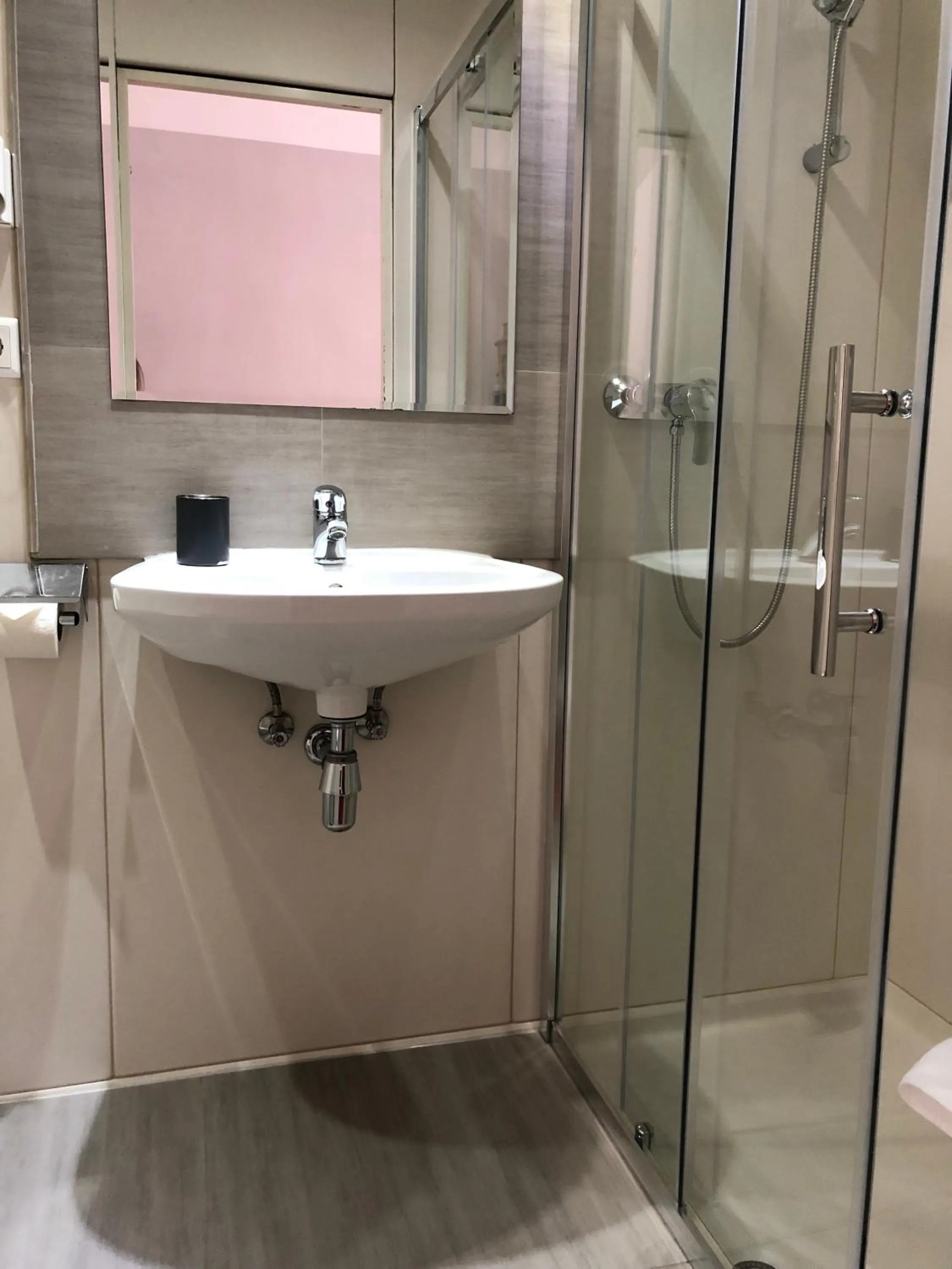 Bathroom in Urban Stay Salzburg City