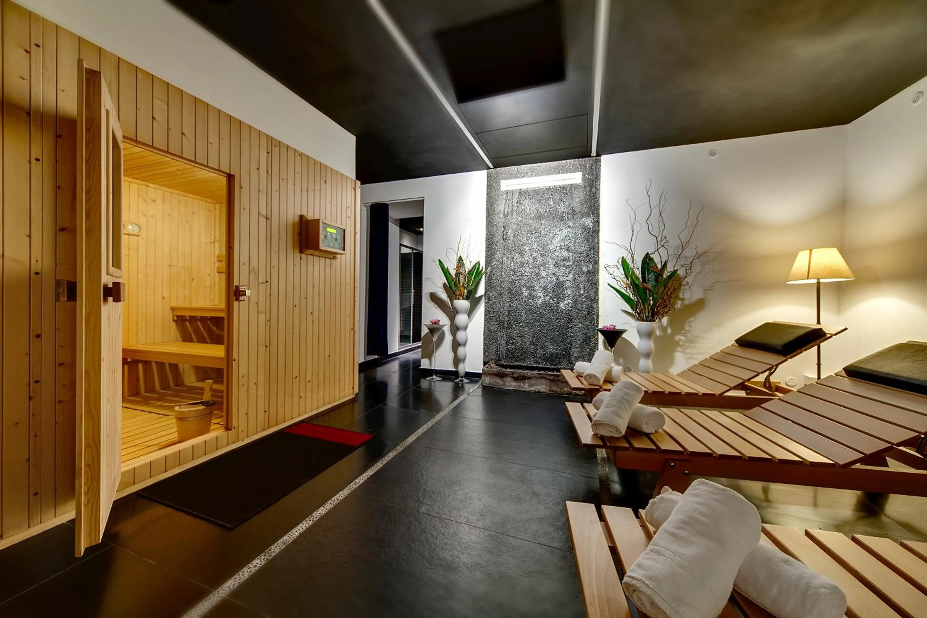 Massage, Bed in Relais Antica Badia - San Maurizio 1619