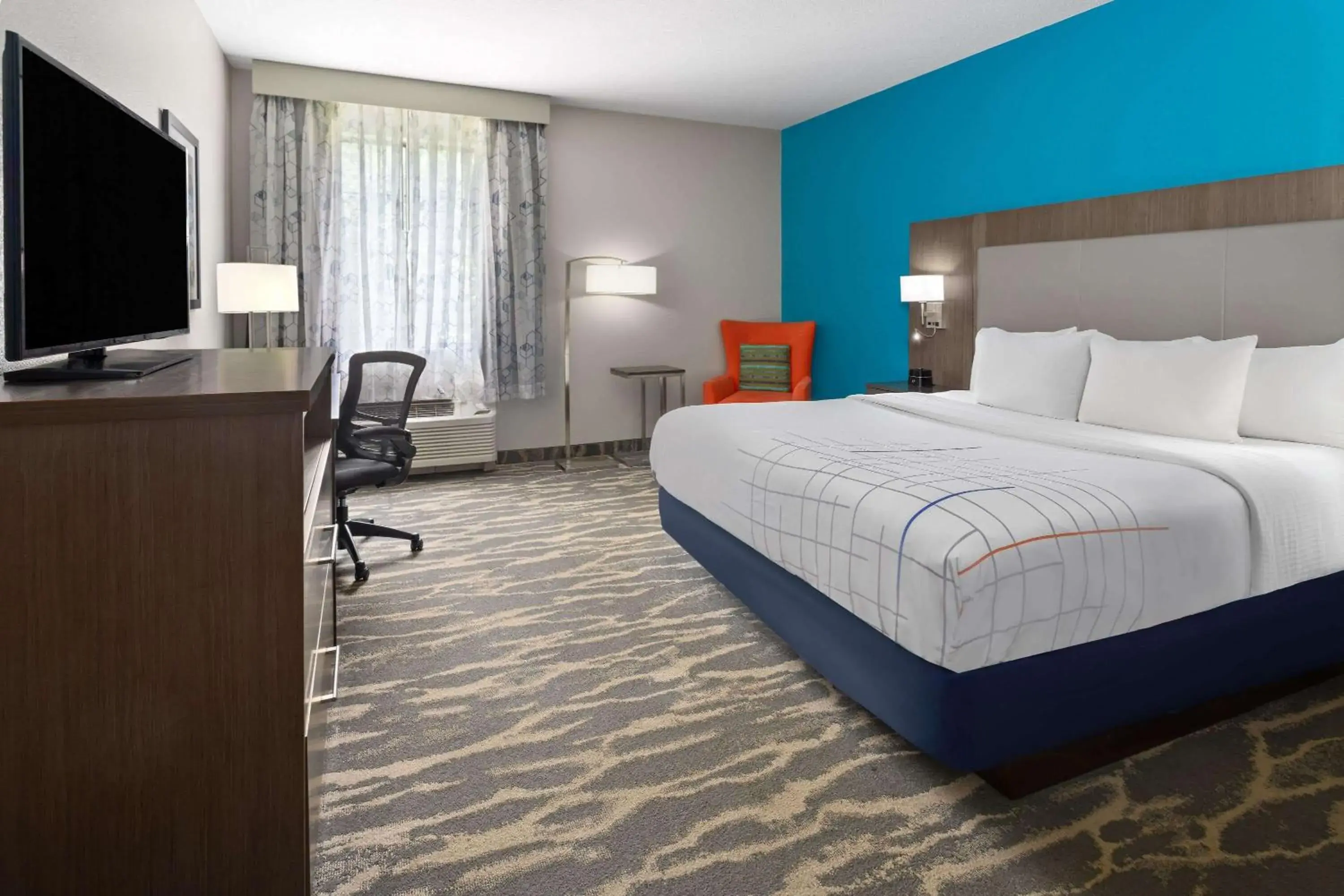 King Room in La Quinta by Wyndham Kokomo King Room in La Quinta by Wyndham Kokomo