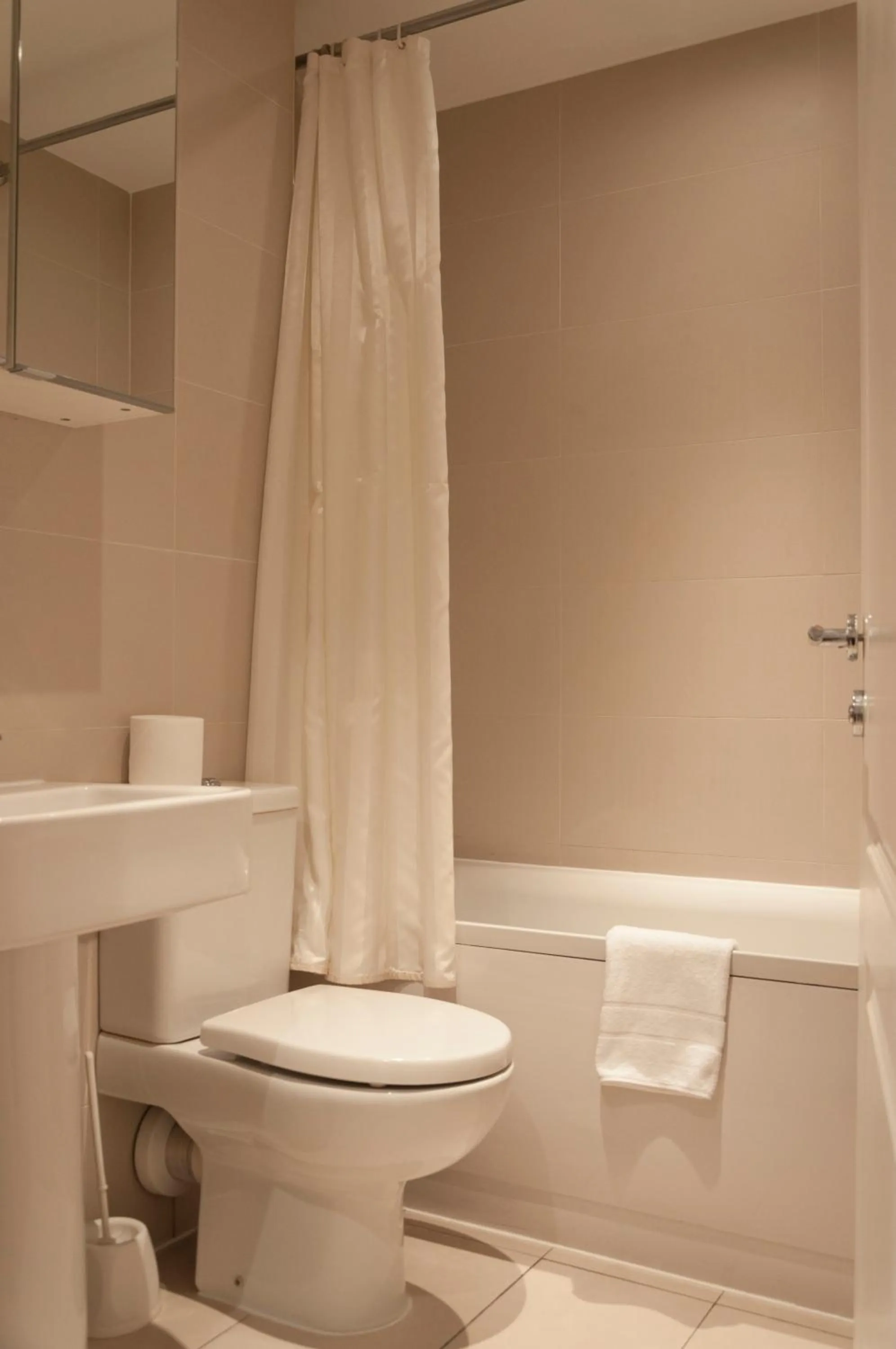 Bathroom in 12 London Street Apartments