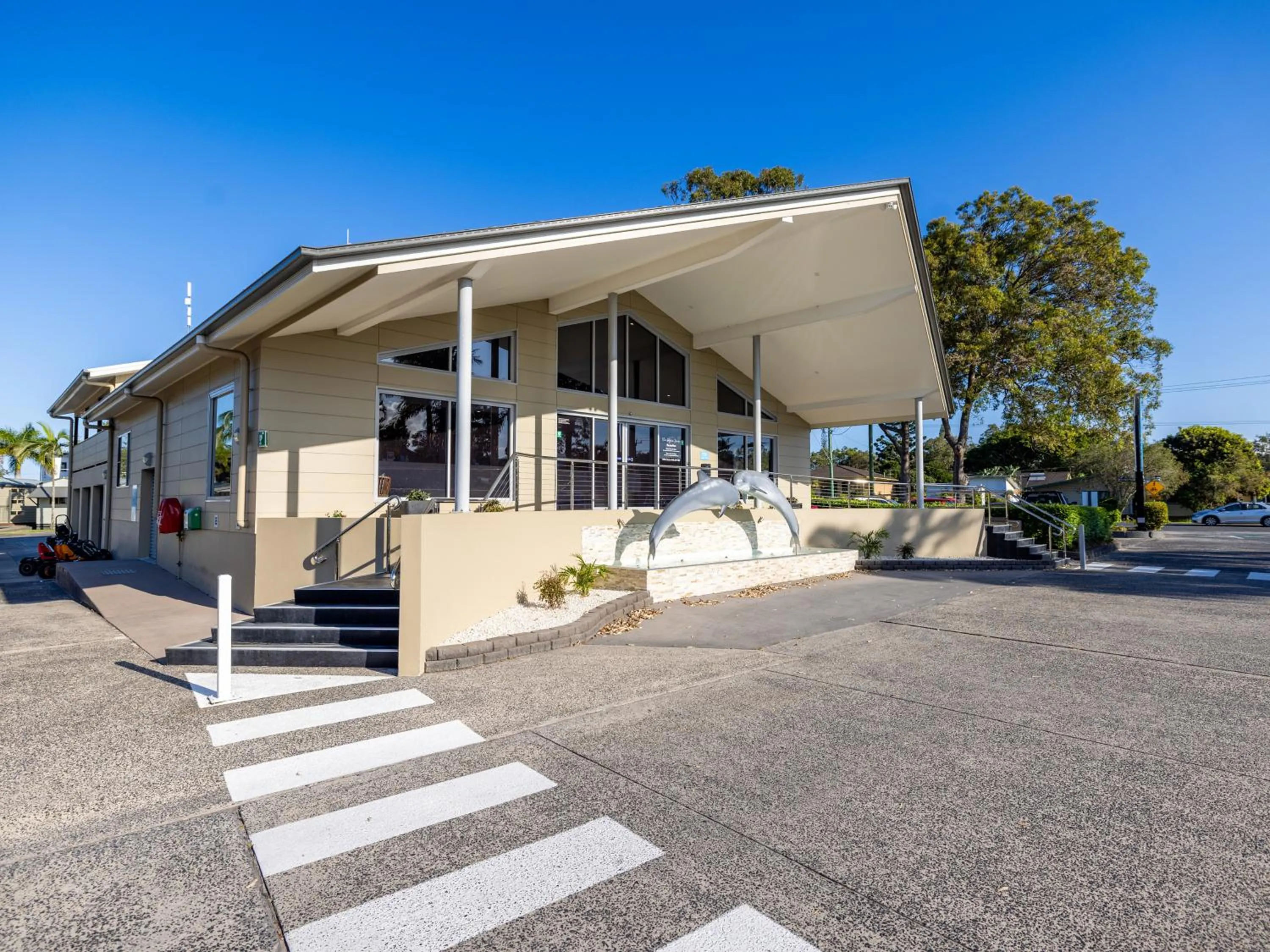 Property building in NRMA Blue Dolphin Yamba Holiday Resort