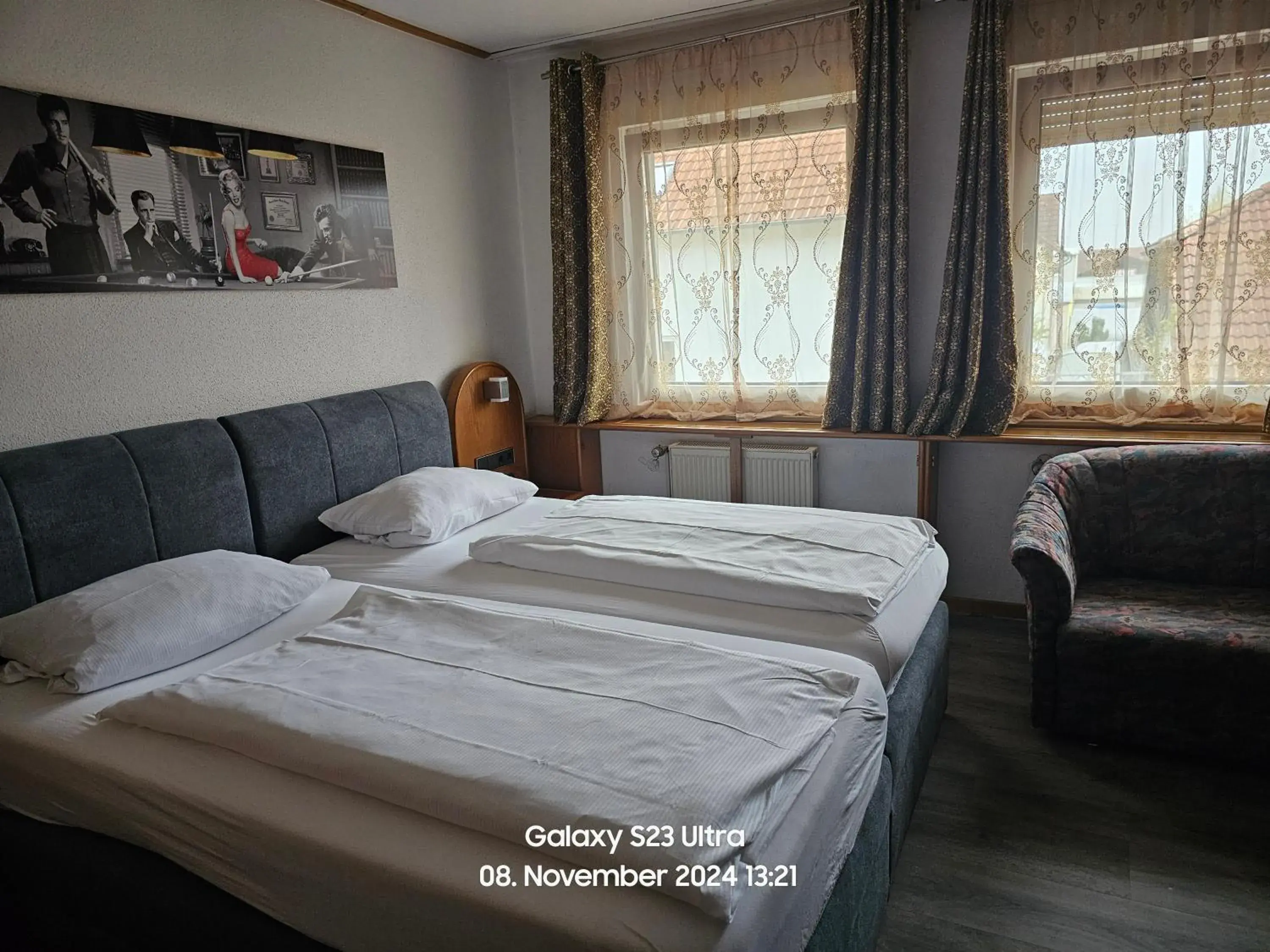 Basic Triple Room in Hotel Shawi Erzhausen Basic Triple Room in Hotel Shawi Erzhausen