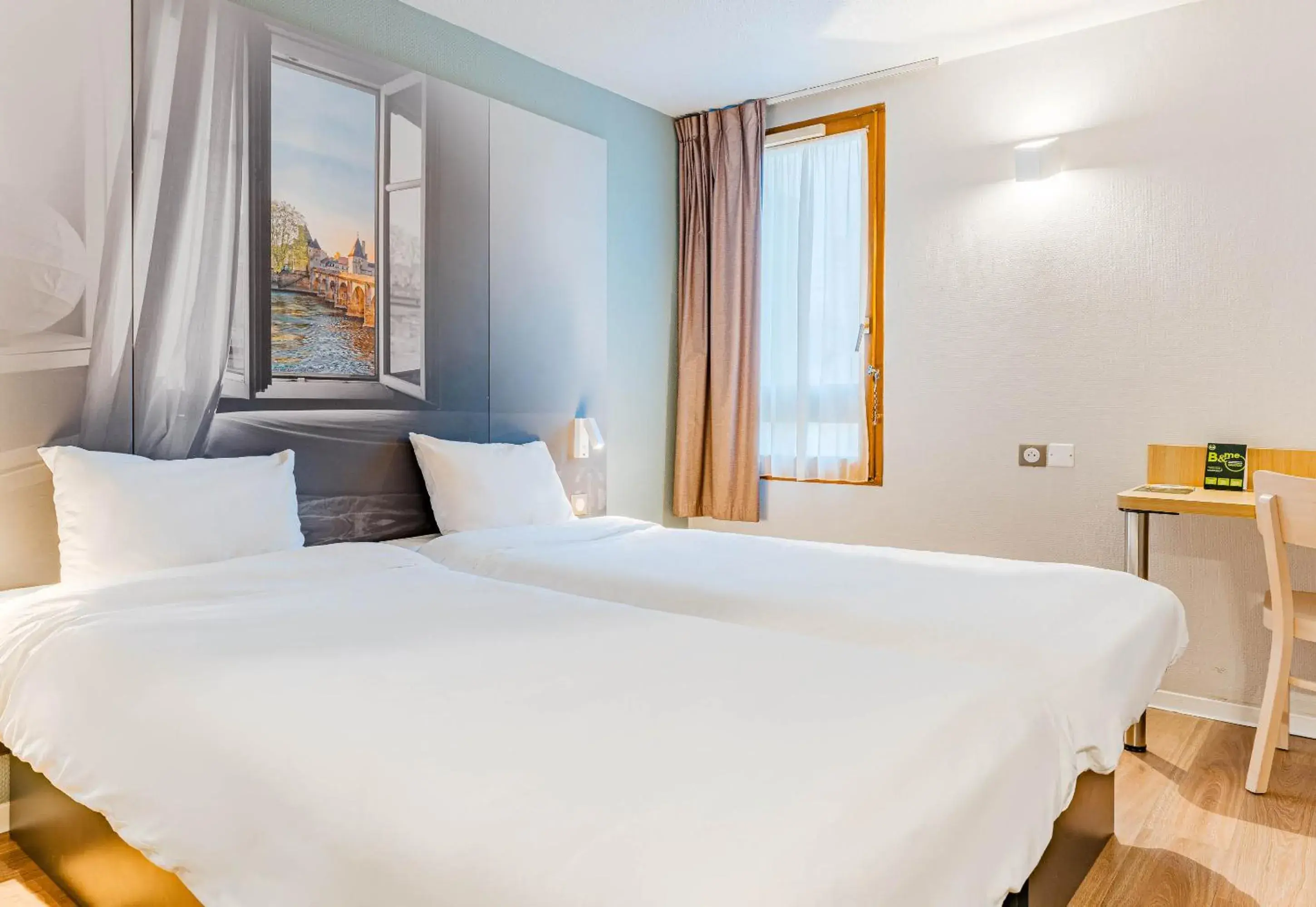 Twin Room in B&B HOTEL Chatellerault Twin Room in B&B HOTEL Chatellerault