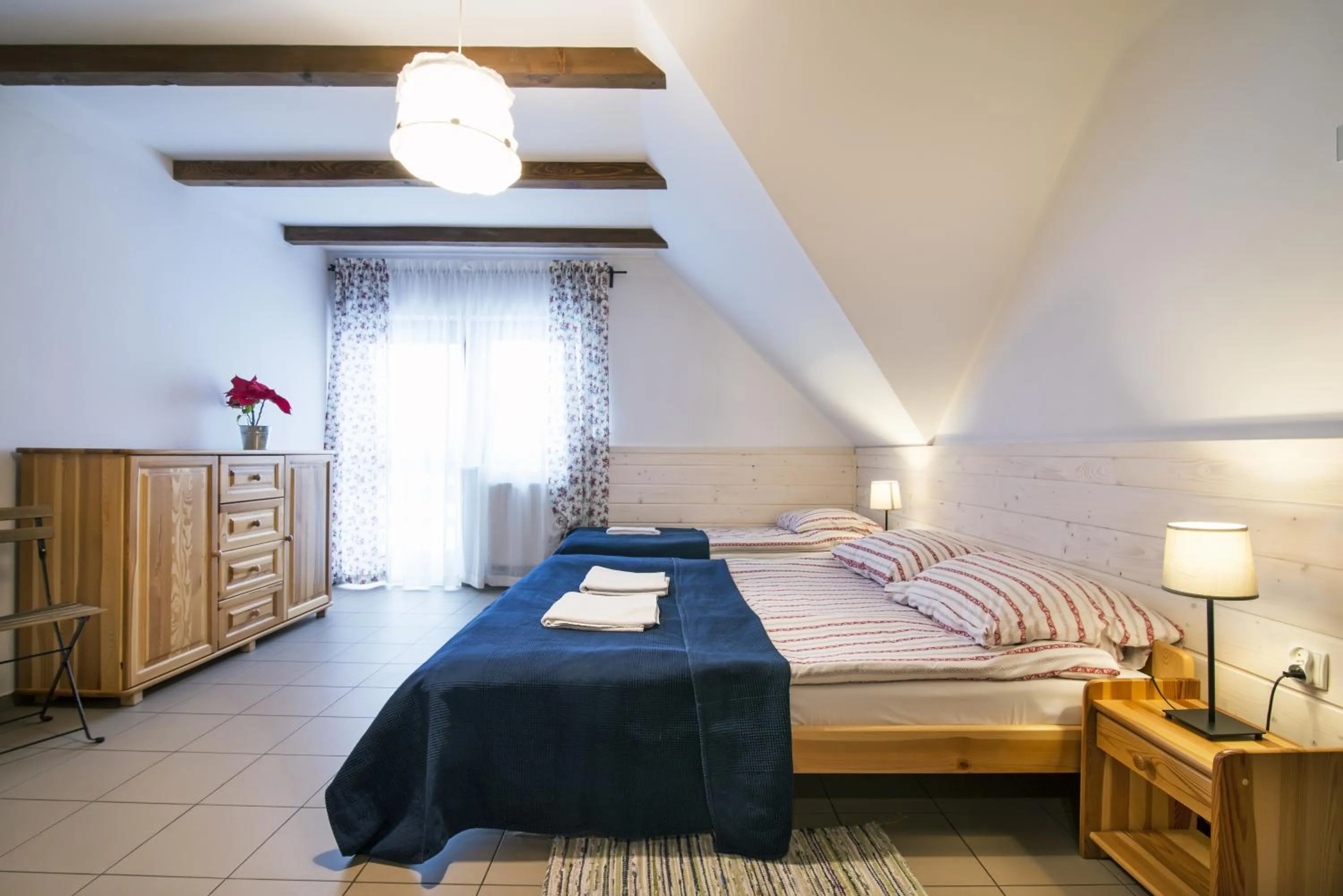 Bed in Malowane Wierchy