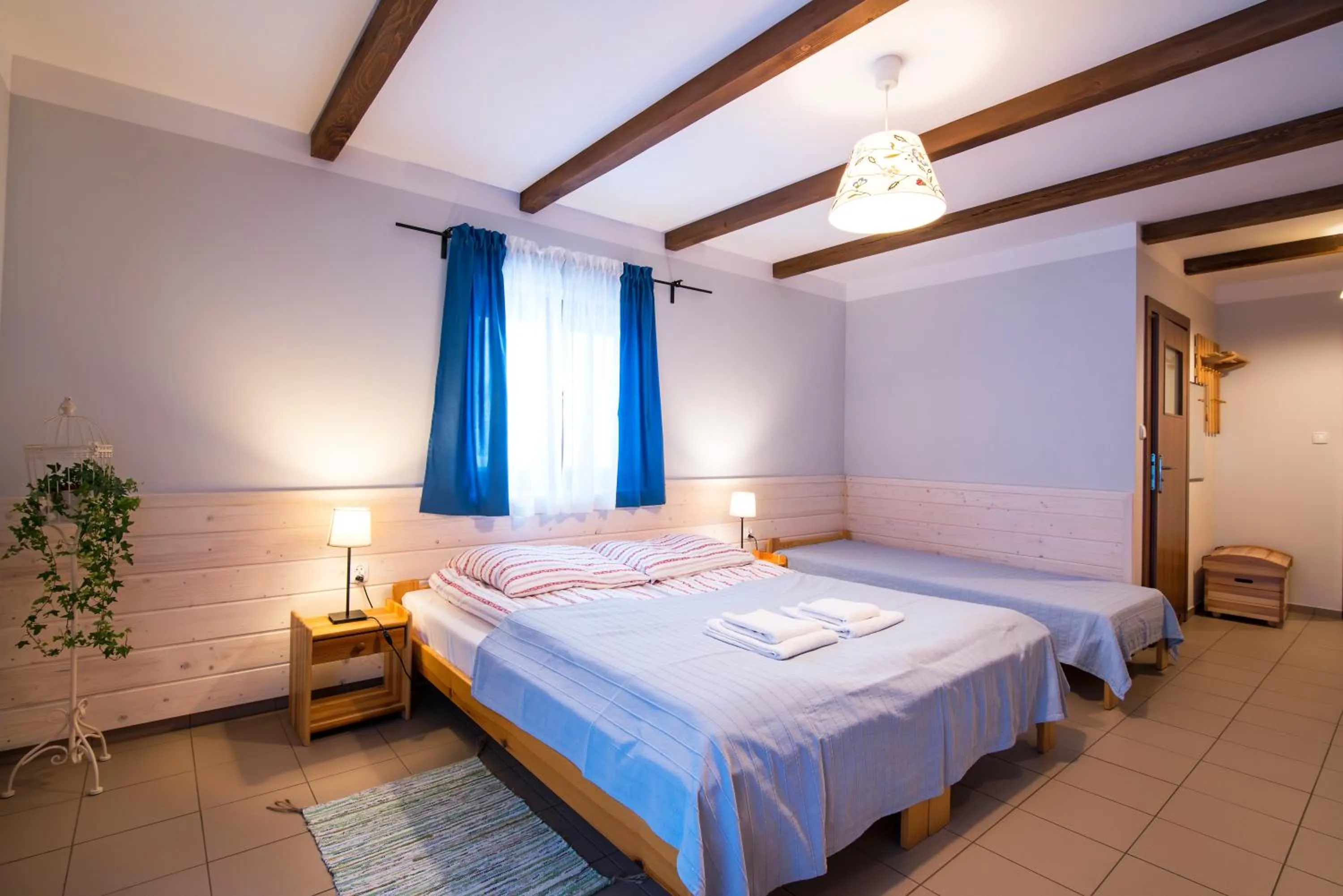 Bed in Malowane Wierchy