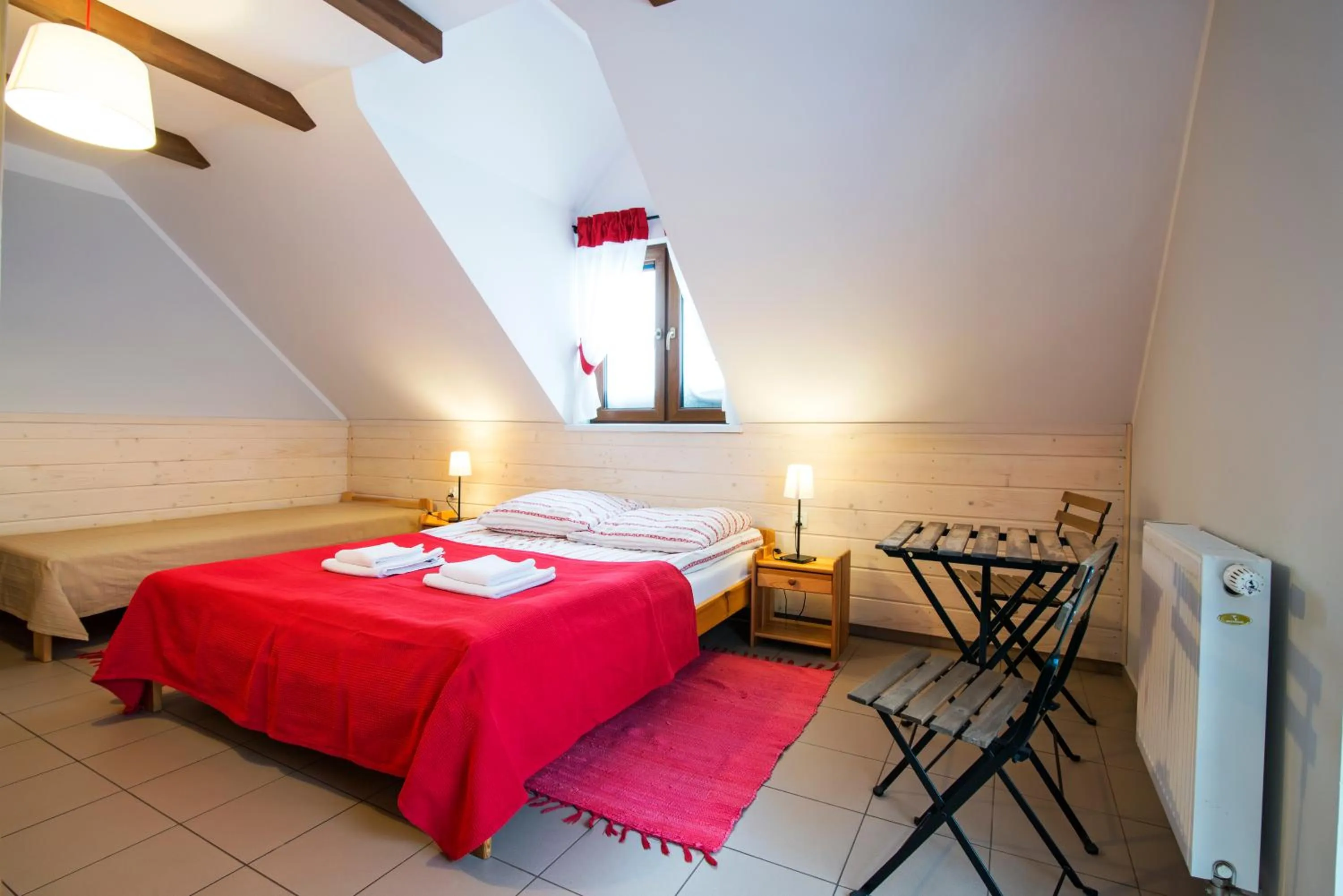 Bed in Malowane Wierchy