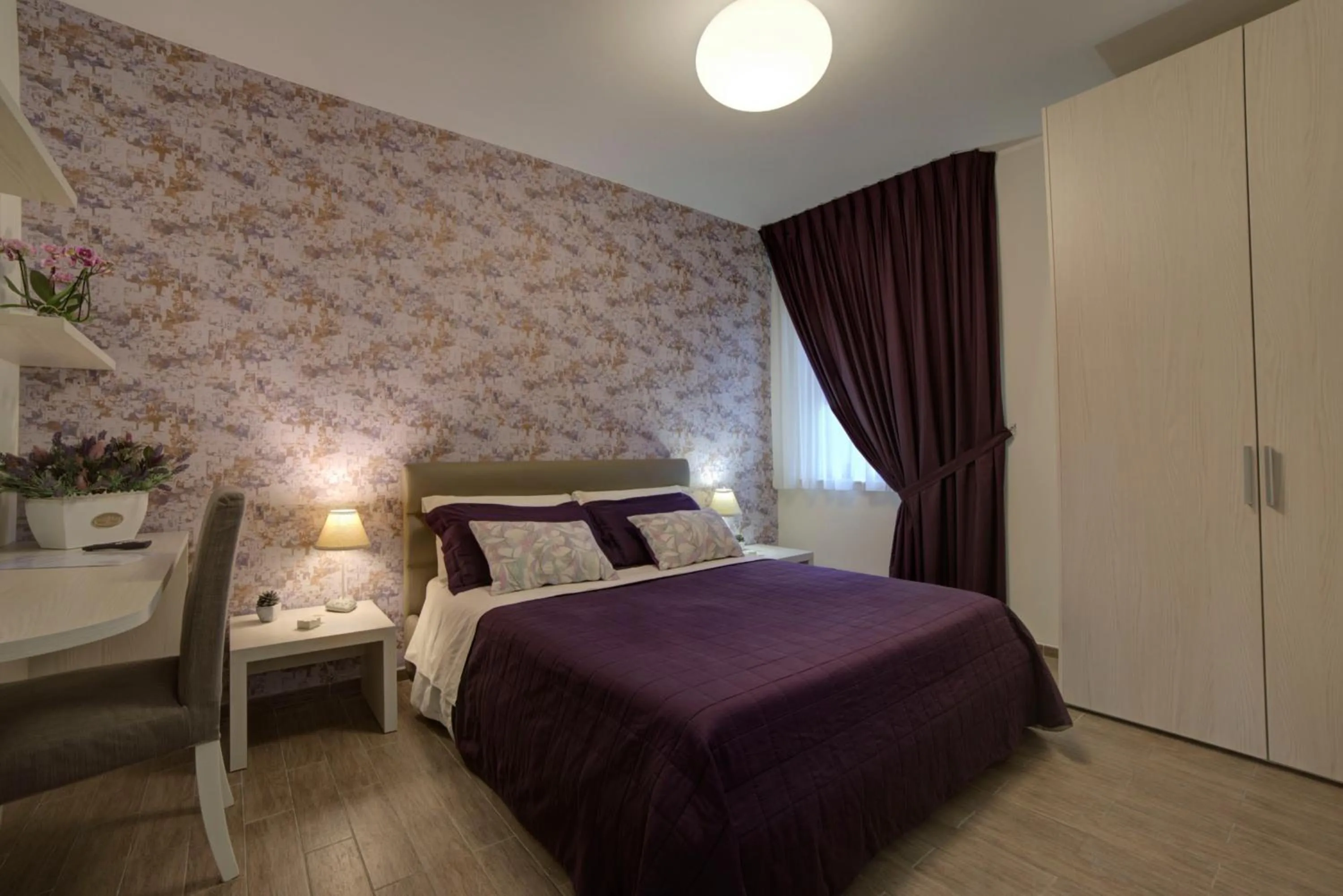 Photo of the whole room, Bed in Villaggio Cristina