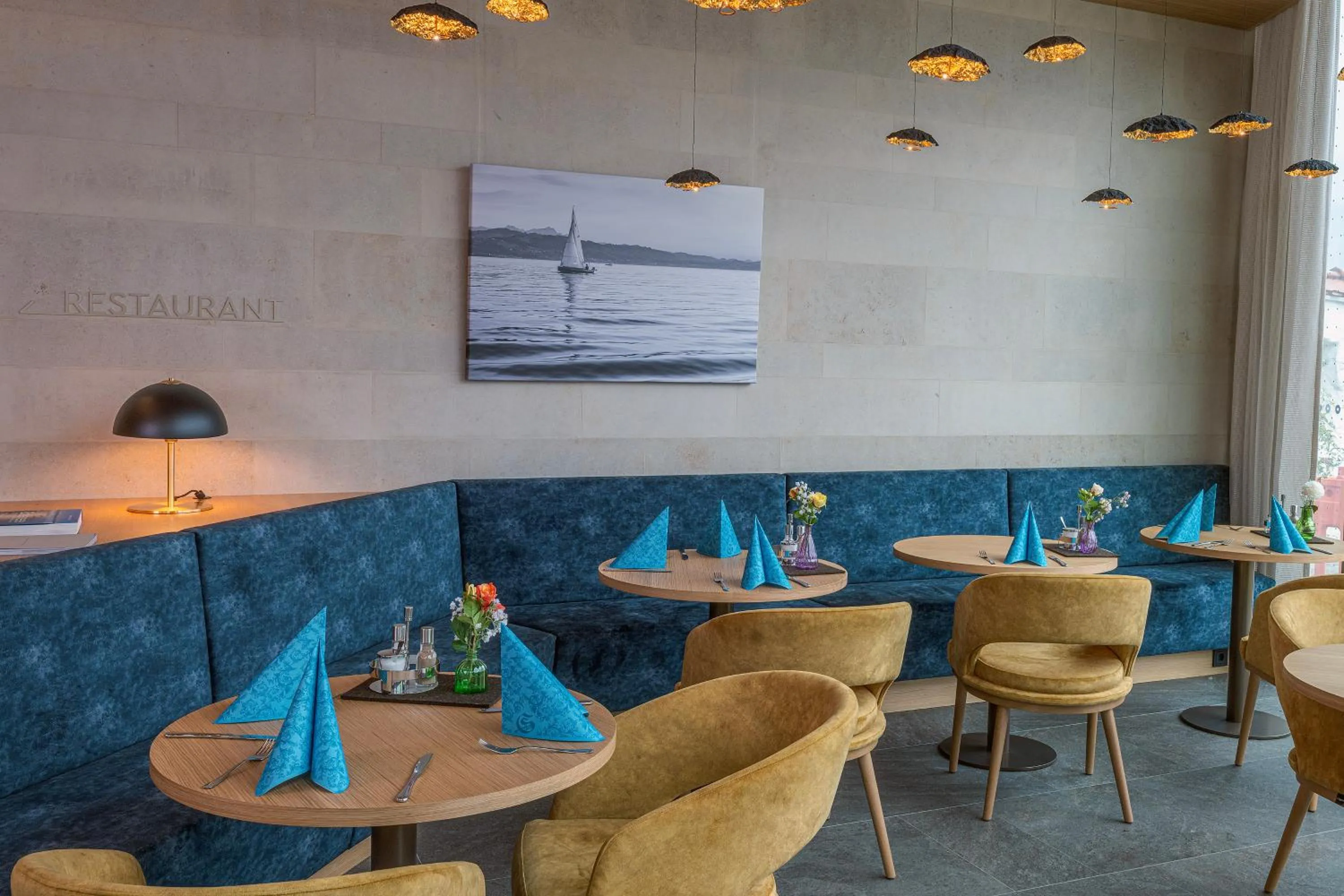 Restaurant/places to eat in Schloss Hotel Wasserburg