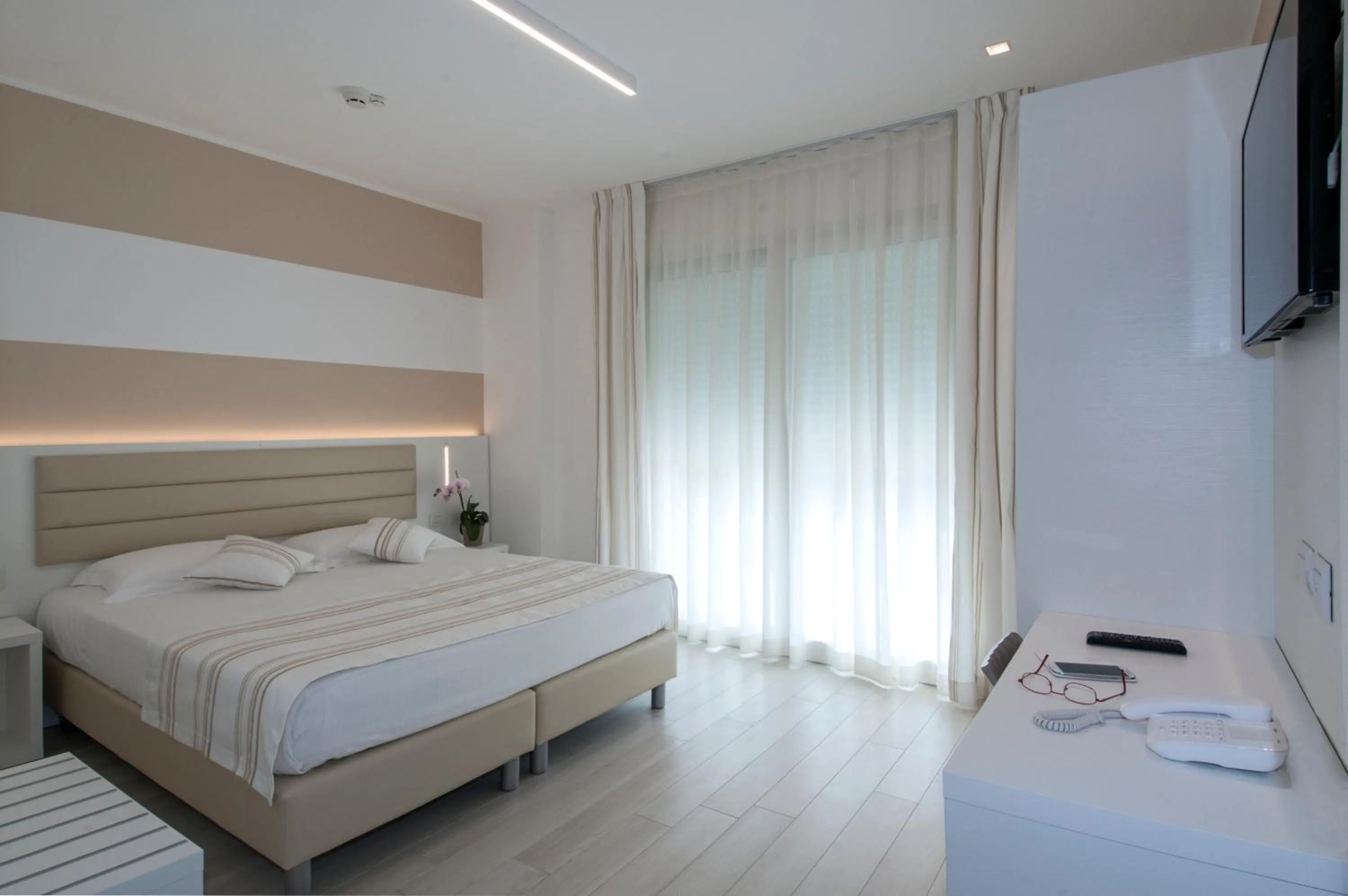 Photo of the whole room, Bed in Lungomare Relax Residence