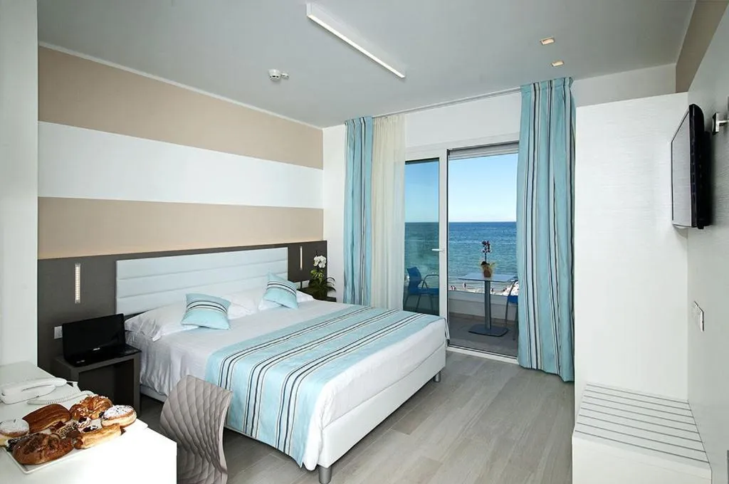 Photo of the whole room, Bed in Lungomare Relax Residence