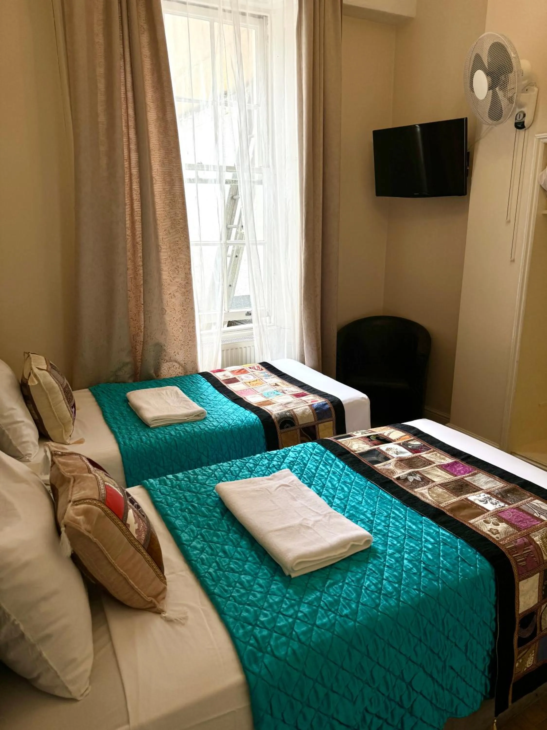 Bed in ABC Hyde Park Hotel