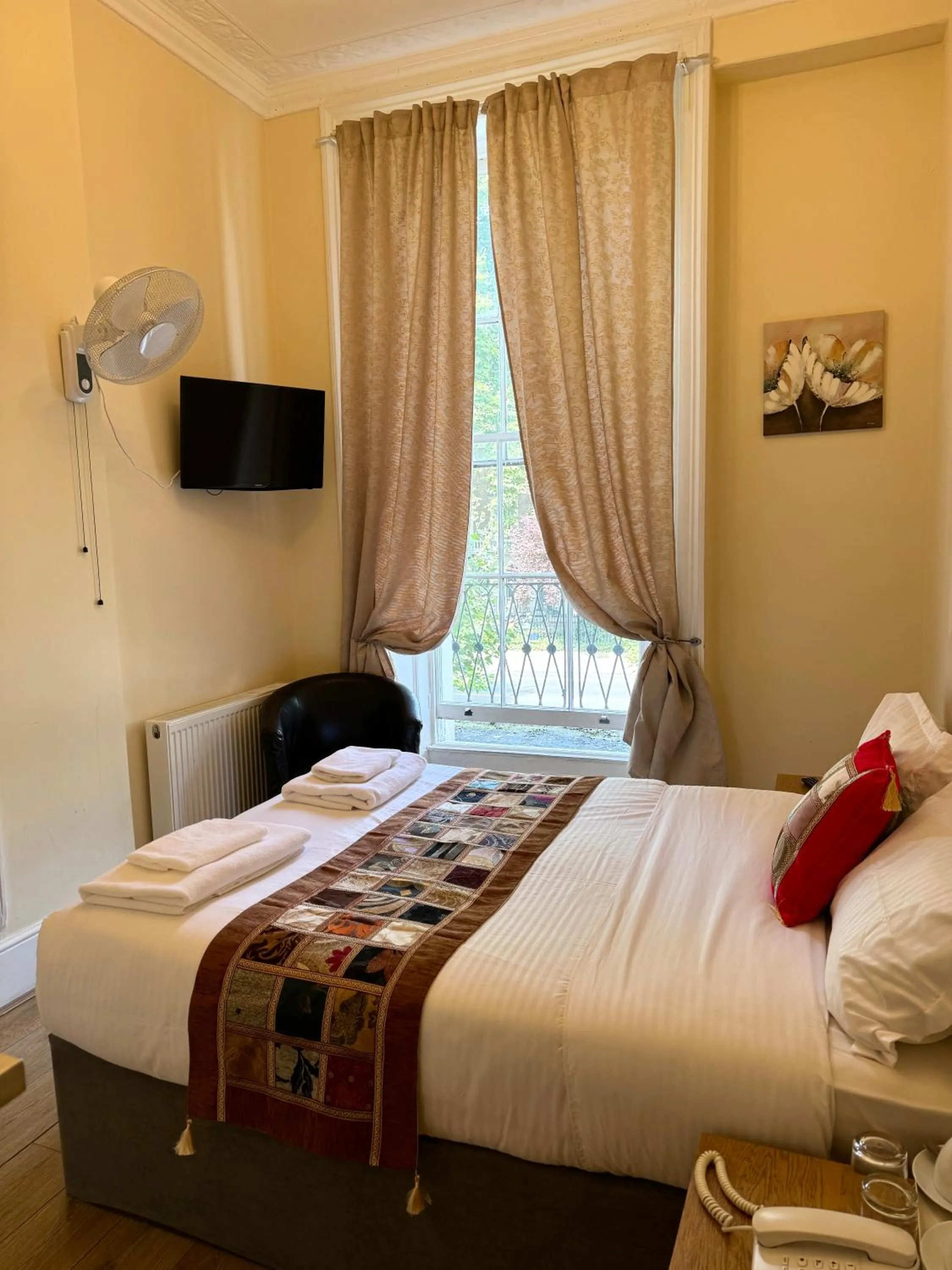 Bed in ABC Hyde Park Hotel