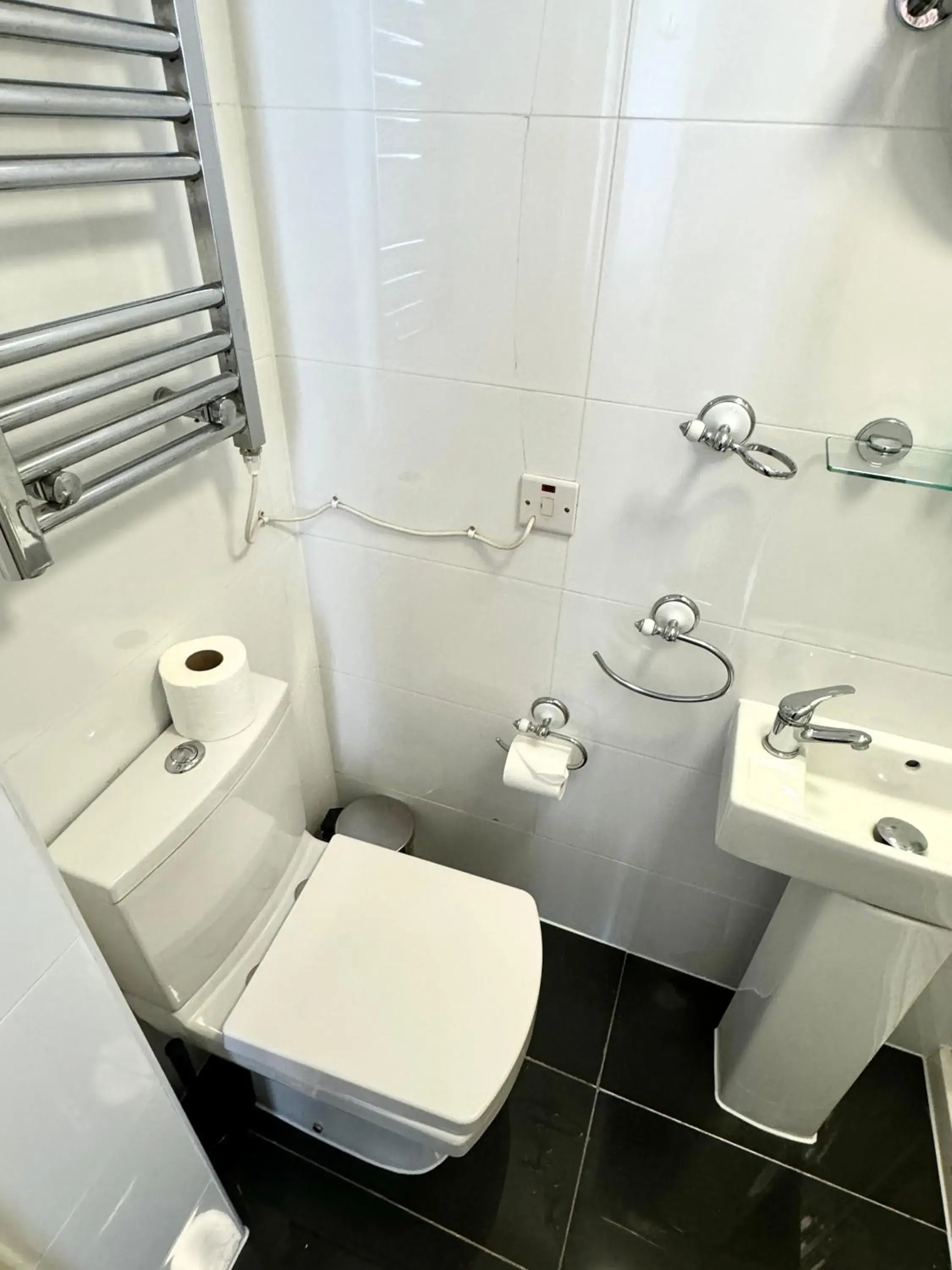 Twin Room in ABC Hyde Park Hotel Twin Room in ABC Hyde Park Hotel