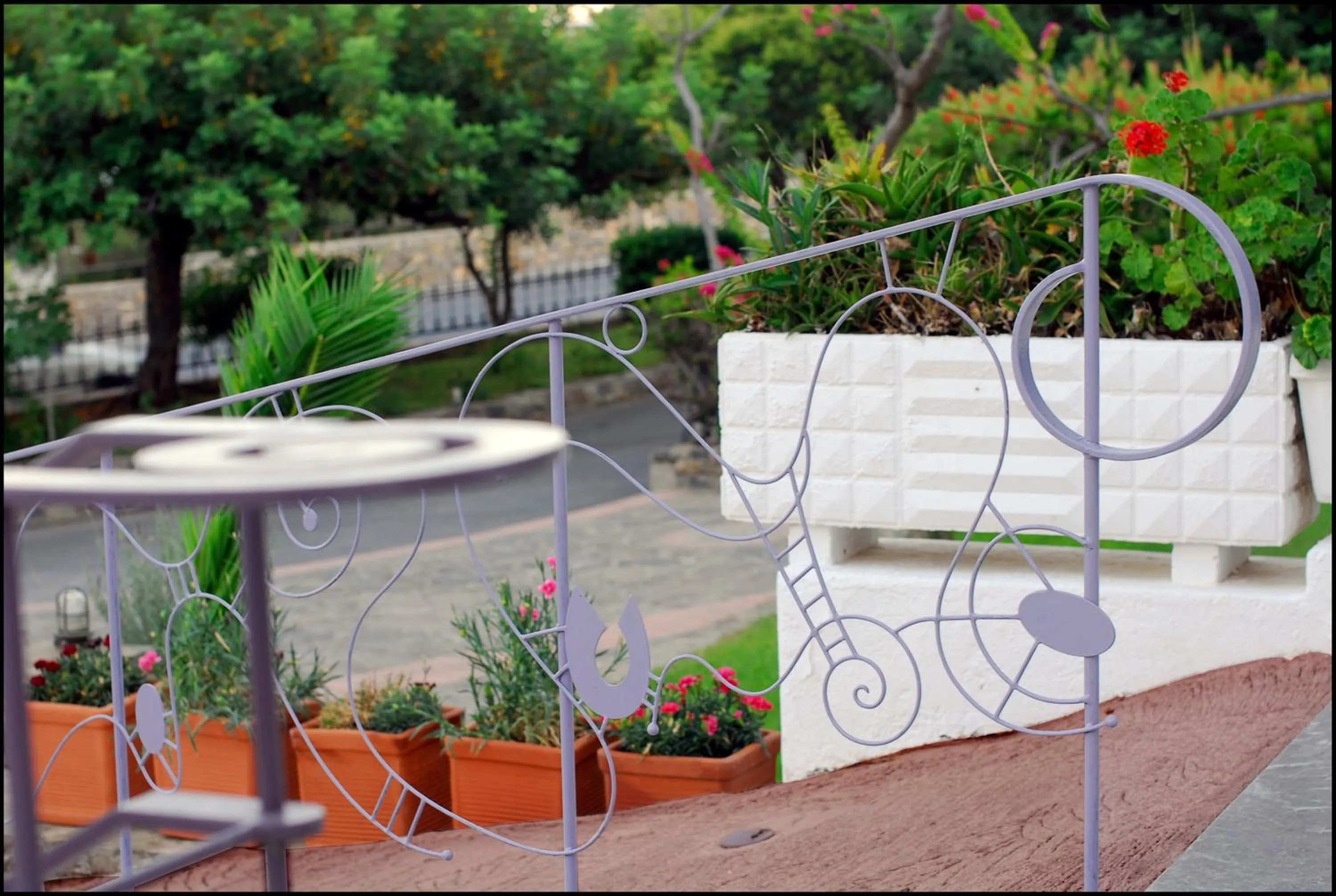 Decorative detail in Lato hotel