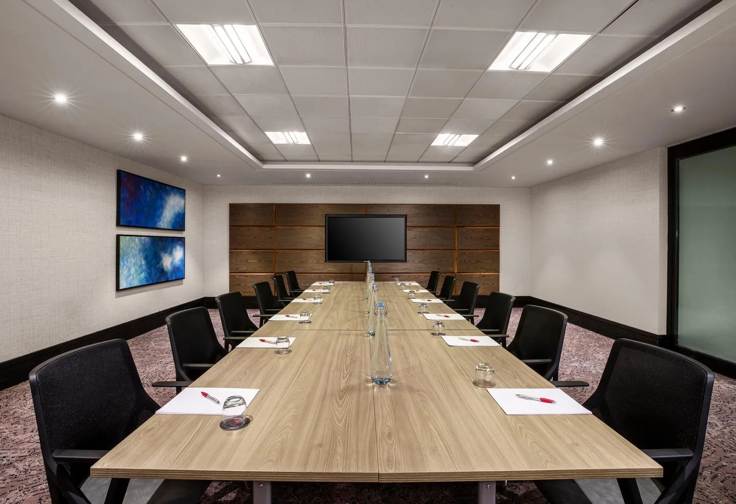 Meeting/conference room in Leonardo Royal London St Paul’s