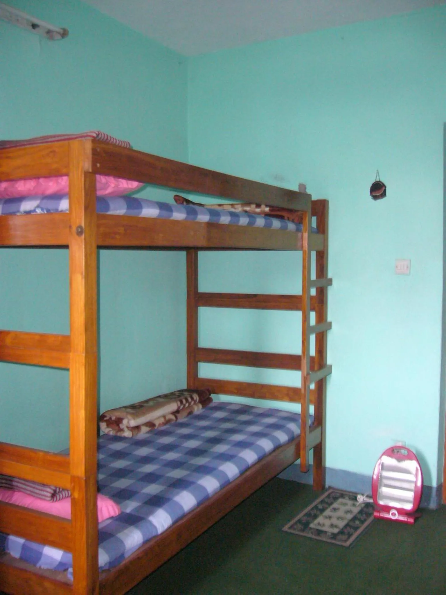 bunk bed, Bed in Sanu House