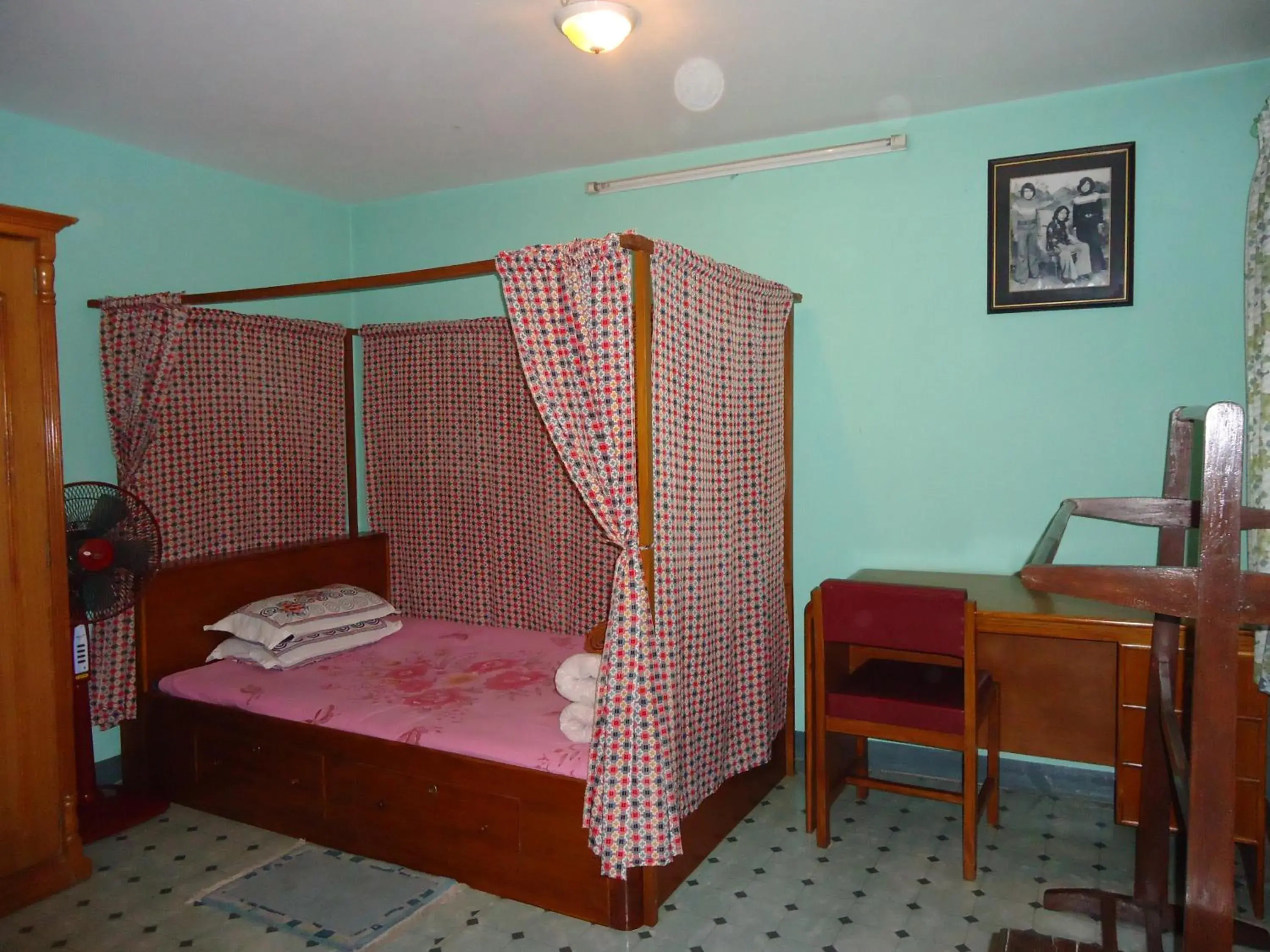 Single Room with Bathroom - single occupancy in Sanu House Single Room with Bathroom - single occupancy in Sanu House
