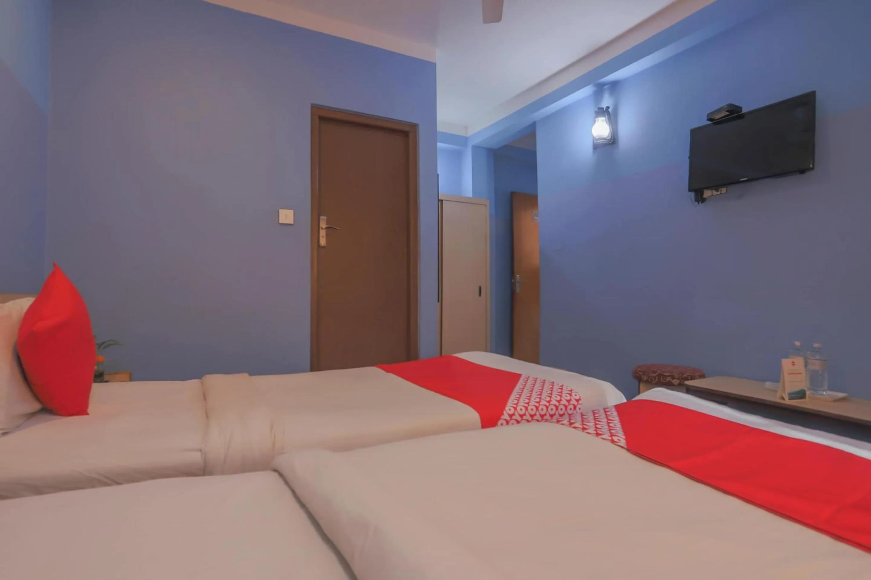 Bedroom, Bed in OYO 789 Hotel Shivam Plaza