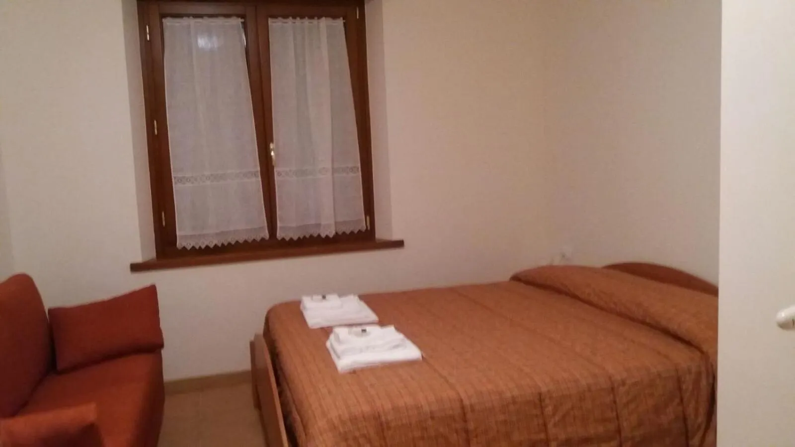 Bed in Albergo Diffuso Tolmezzo