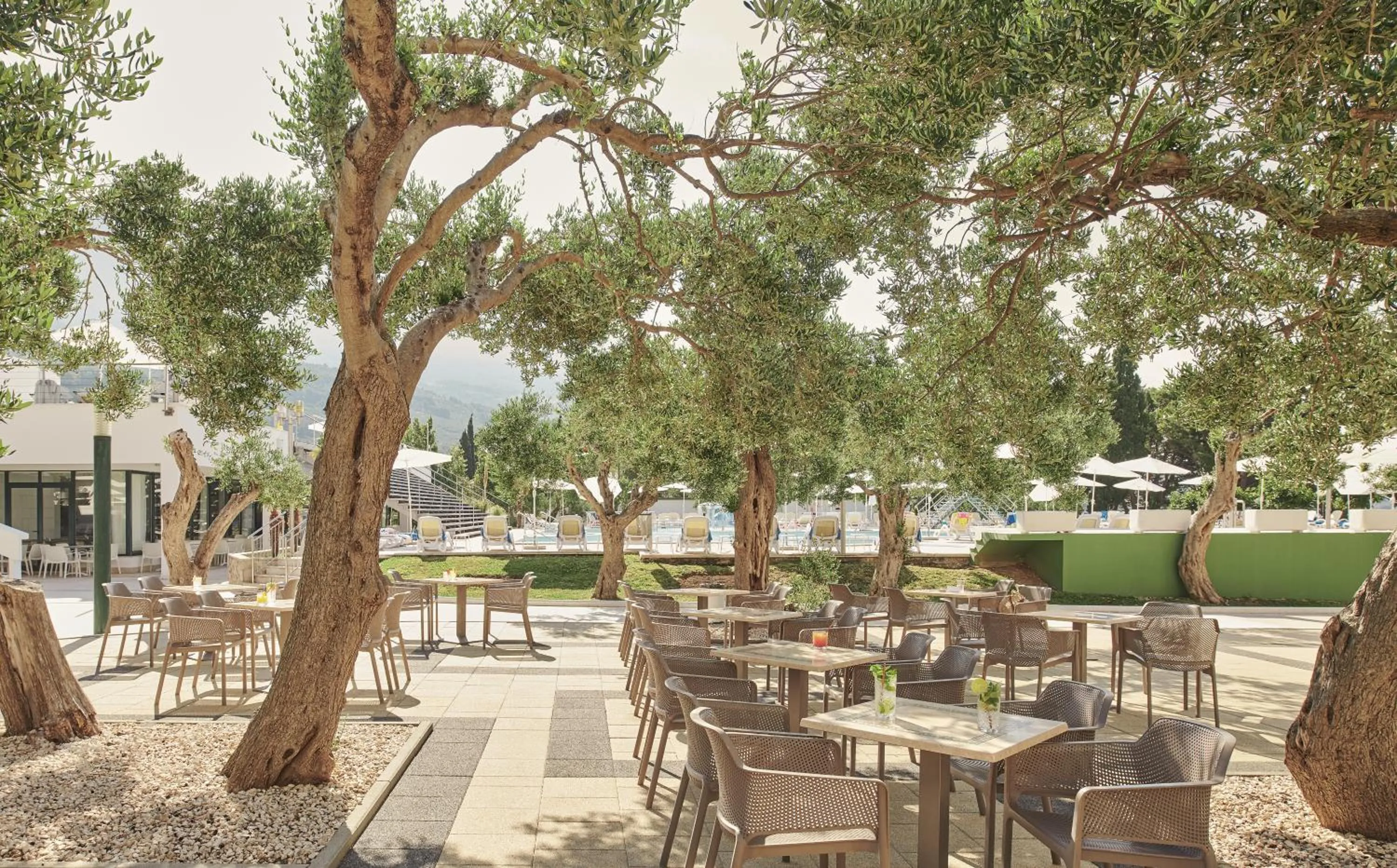 Lounge or bar in Bluesun hotel Neptun - All inclusive