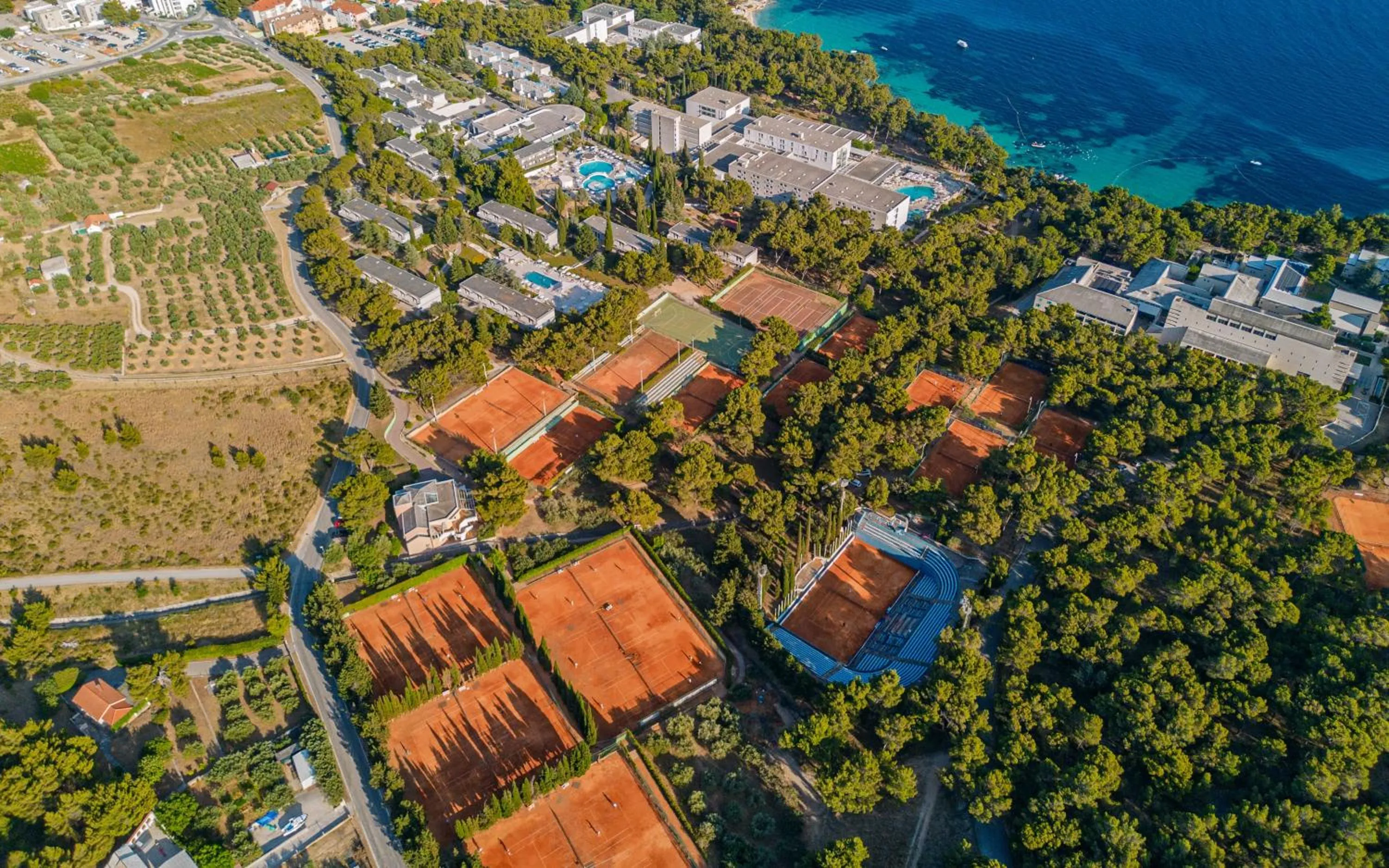 Tennis court in Bluesun Holiday Village Bonaca - Full Board