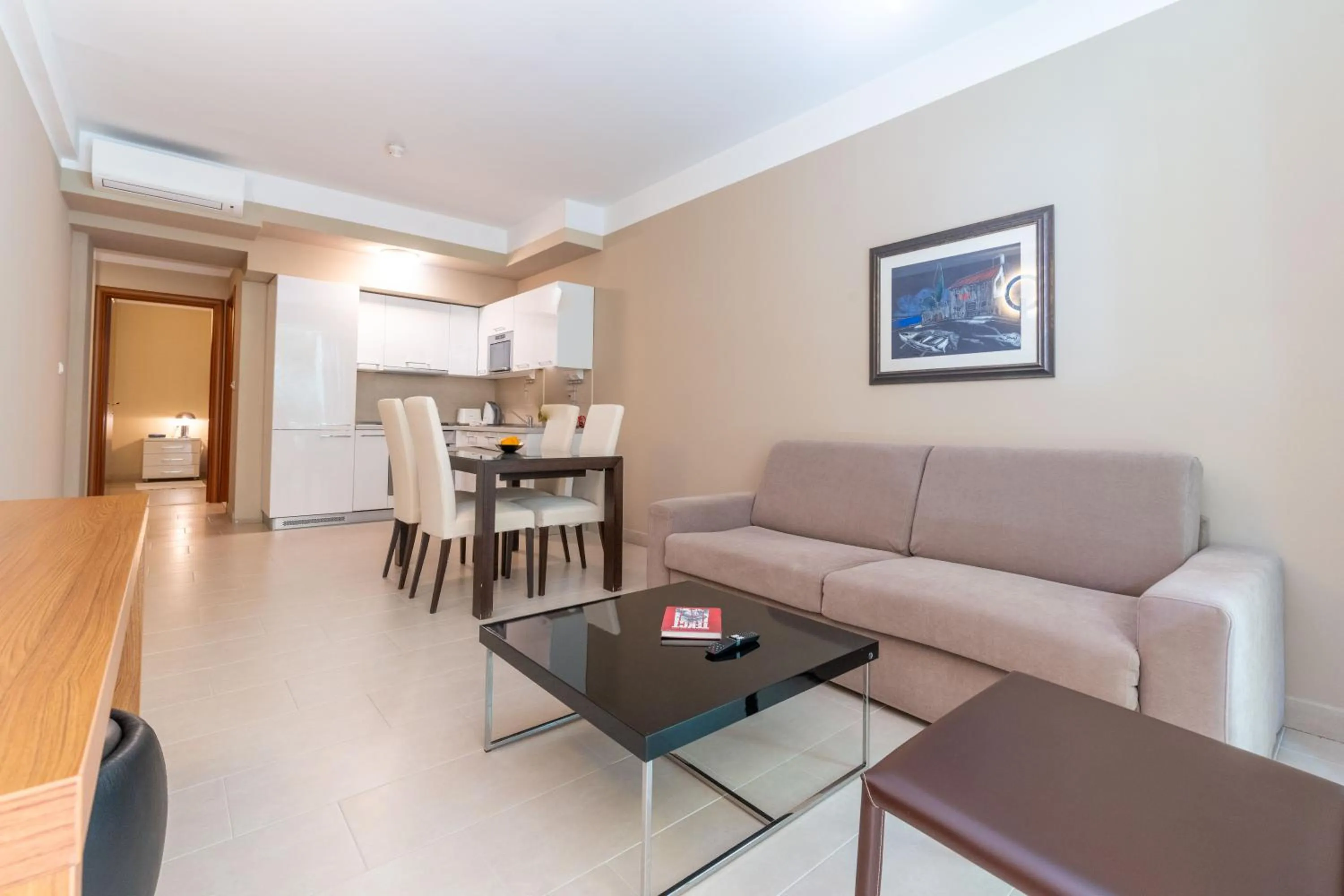 Kitchen or kitchenette in The Residence Aparthotel