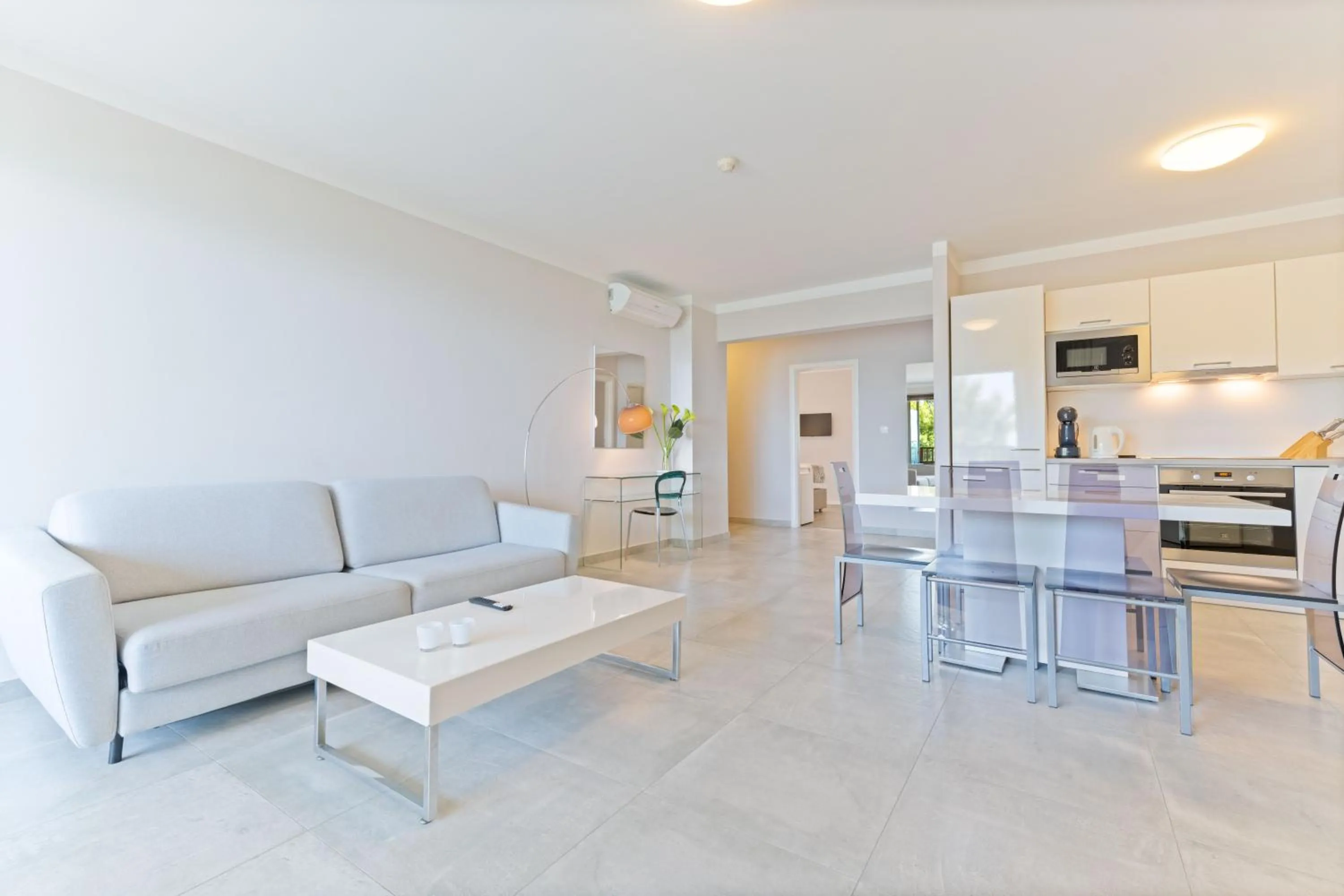 Coffee/tea facilities in The Residence Aparthotel