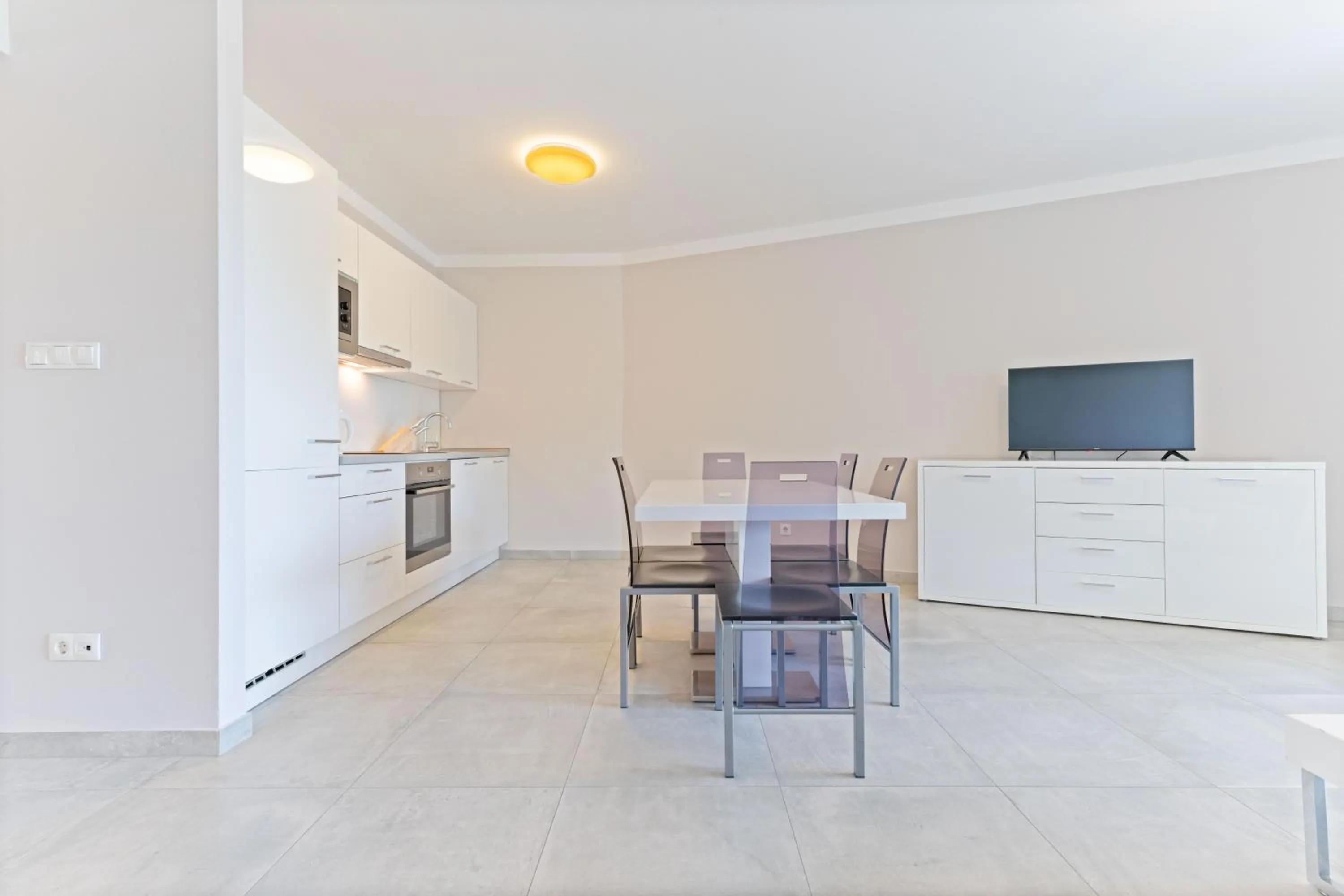 TV and multimedia in The Residence Aparthotel