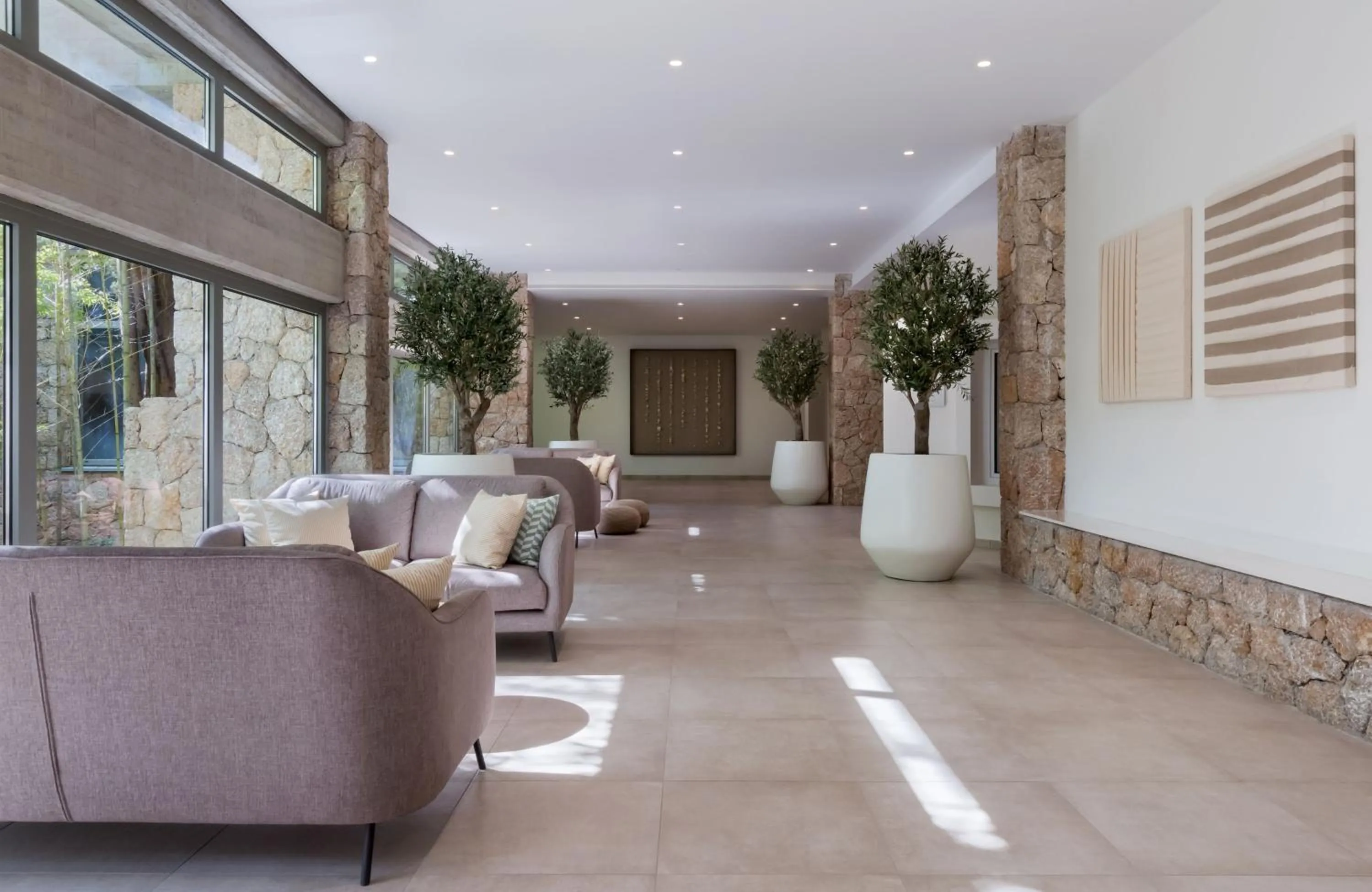 Lobby or reception in Bluesun Hotel Soline