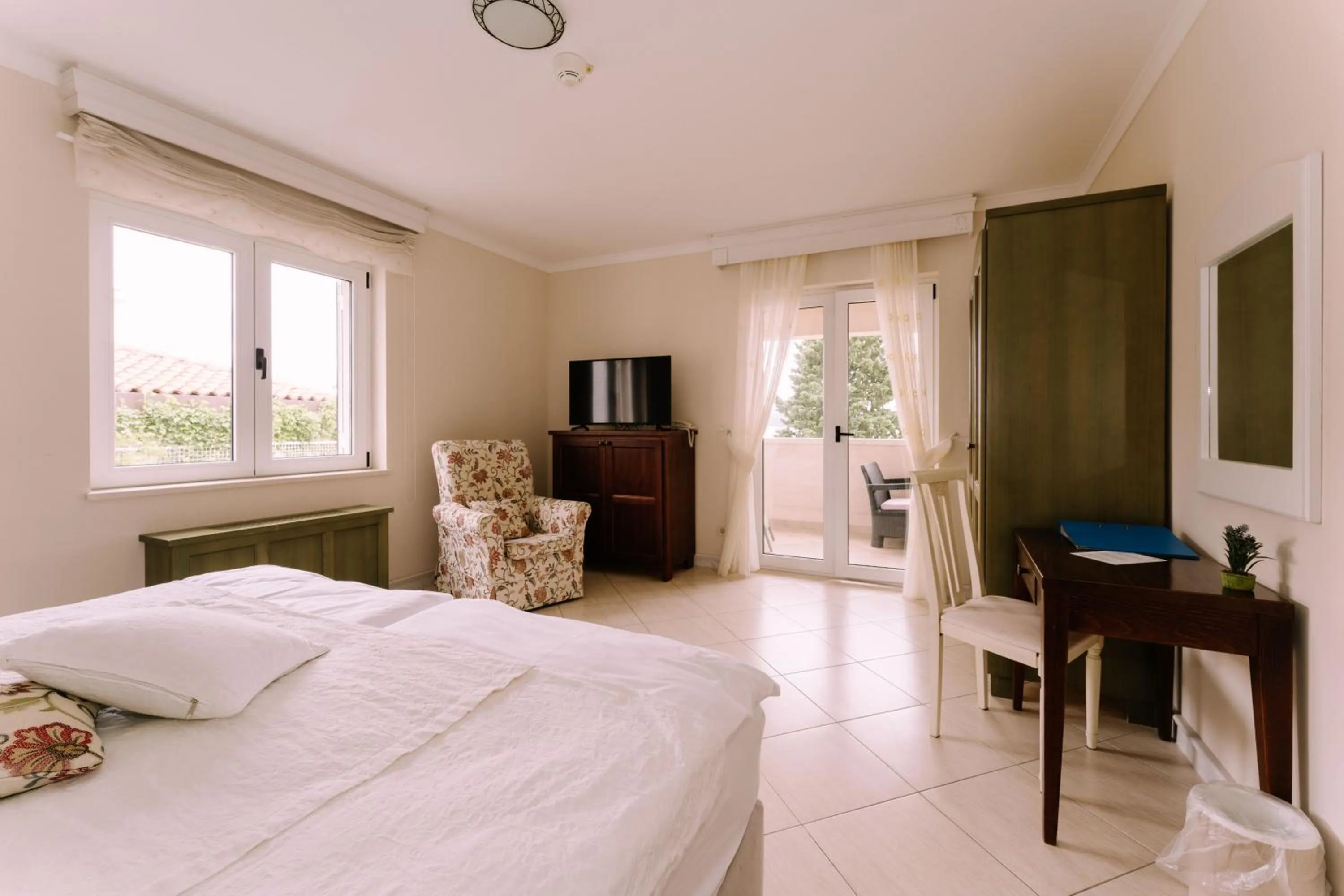 Bed in Hotel Abalone