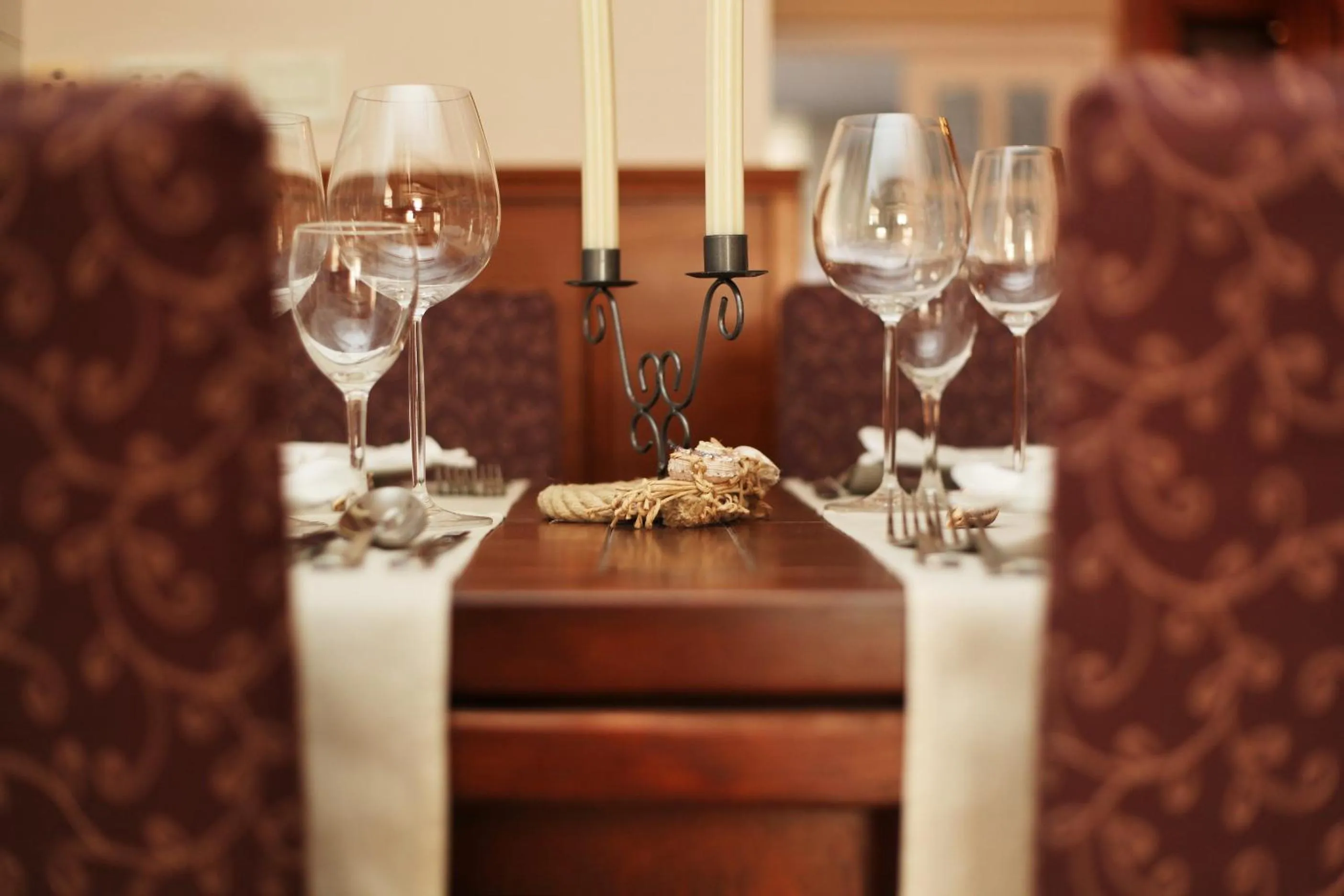 Restaurant/places to eat in Hotel Abalone