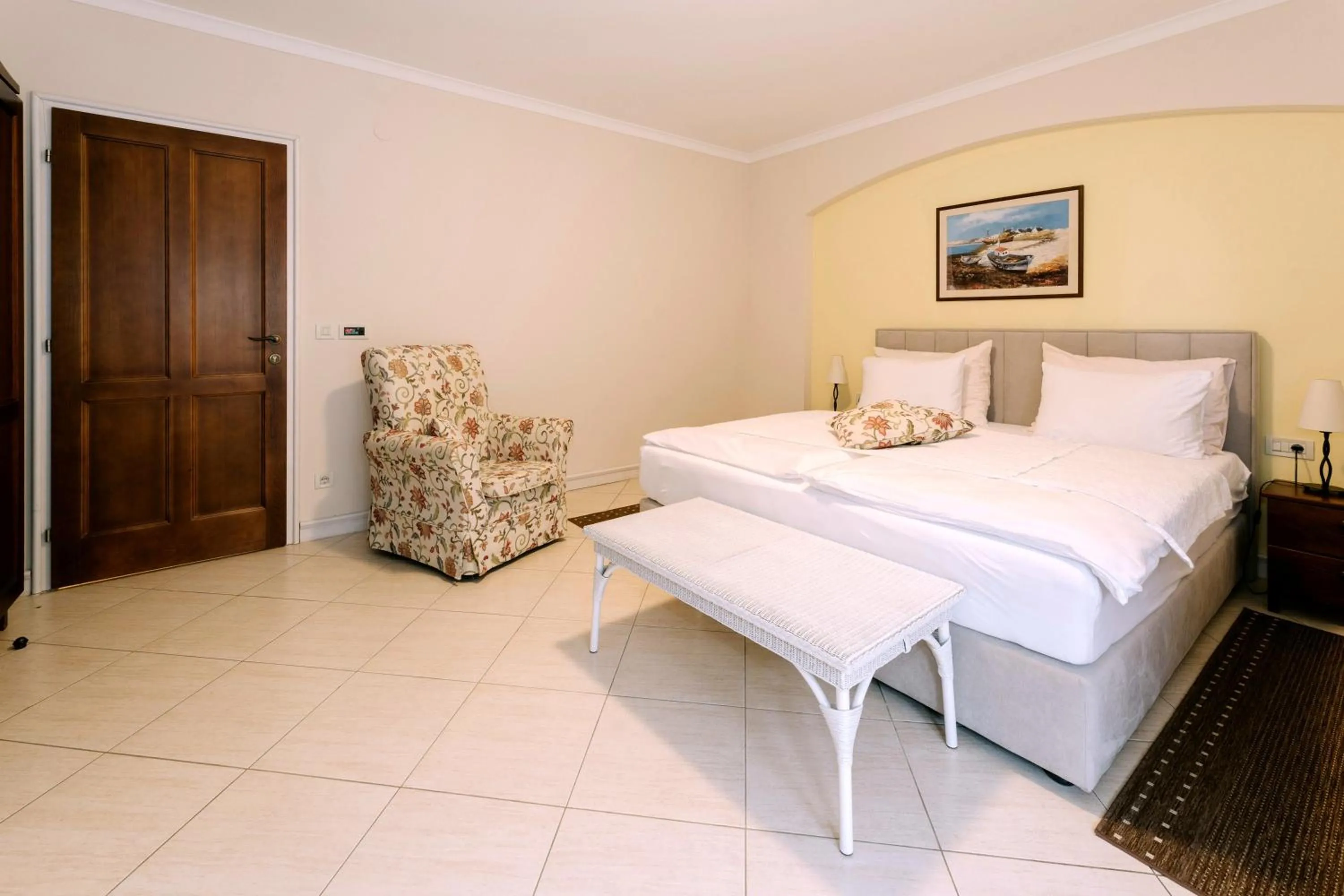 Bed in Hotel Abalone