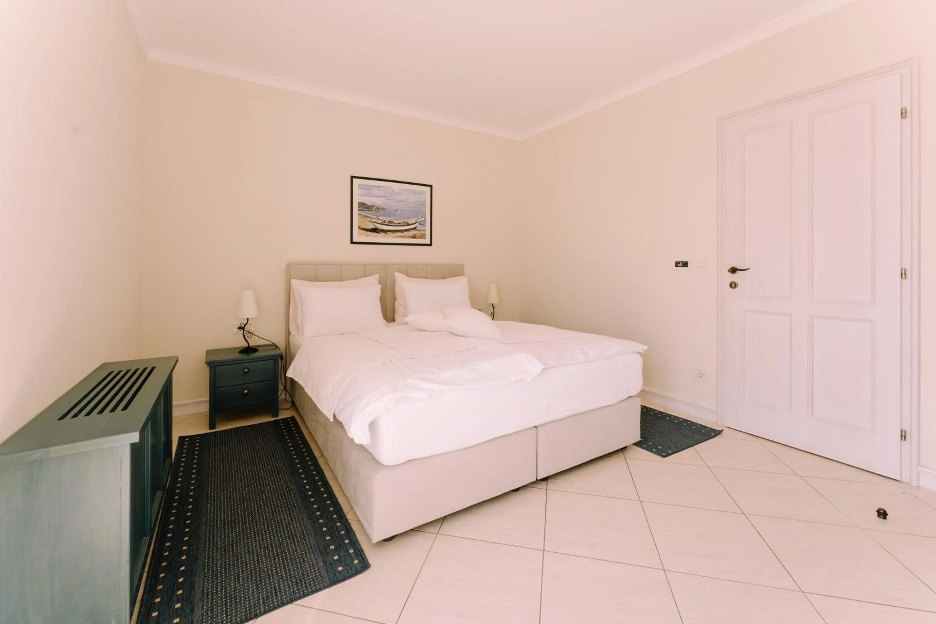 Bed in Hotel Abalone