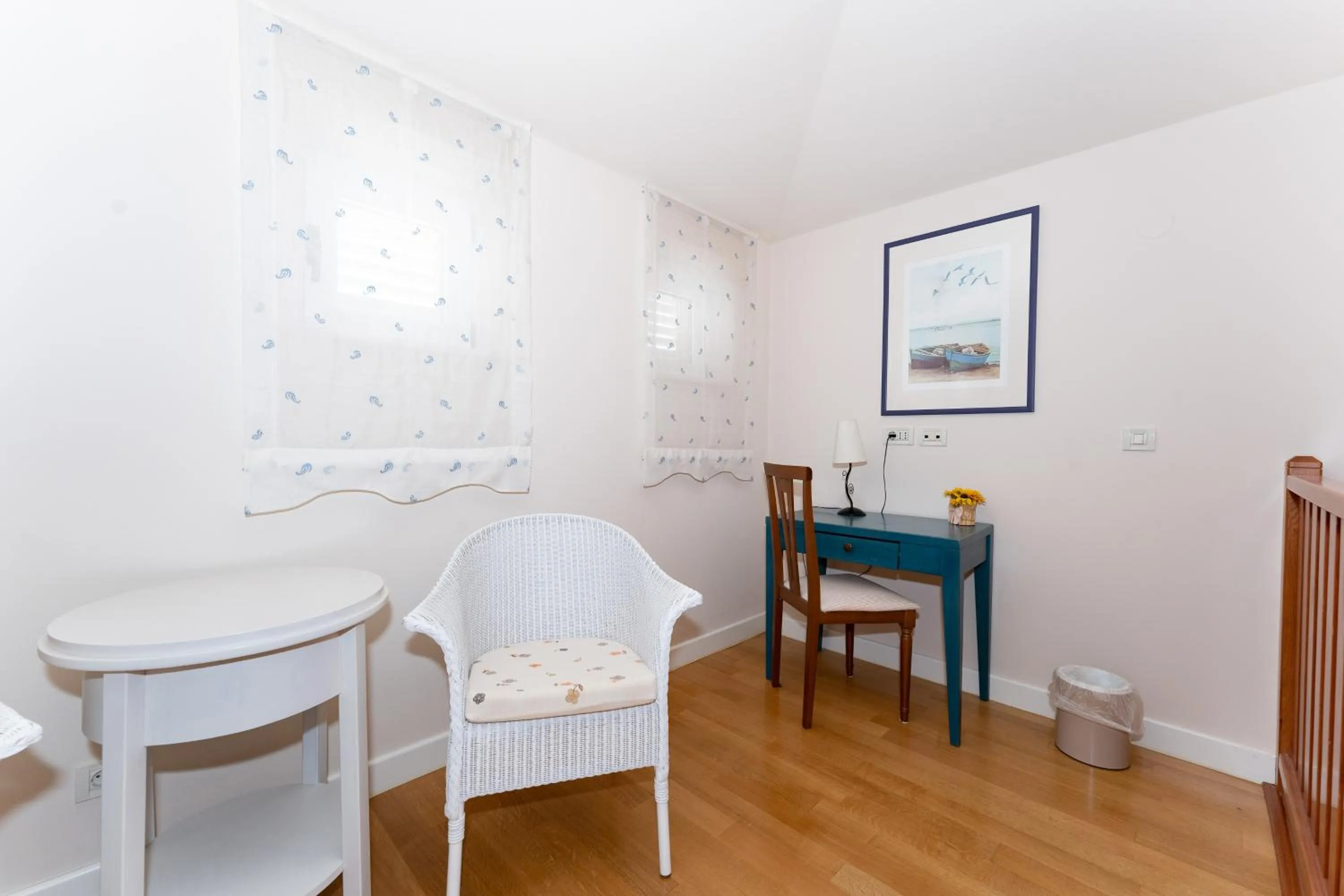 Seating area in Hotel Abalone