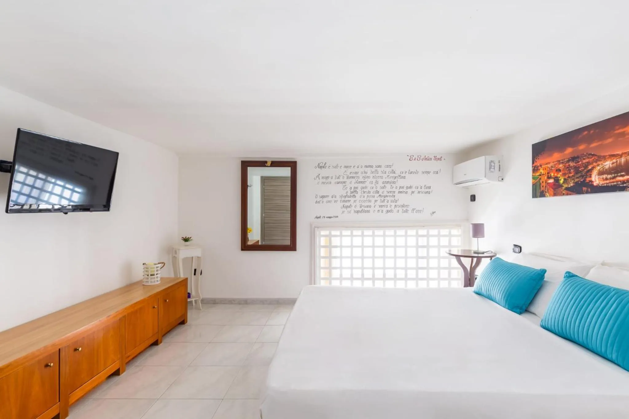 Bed in B&B Antica Napoli