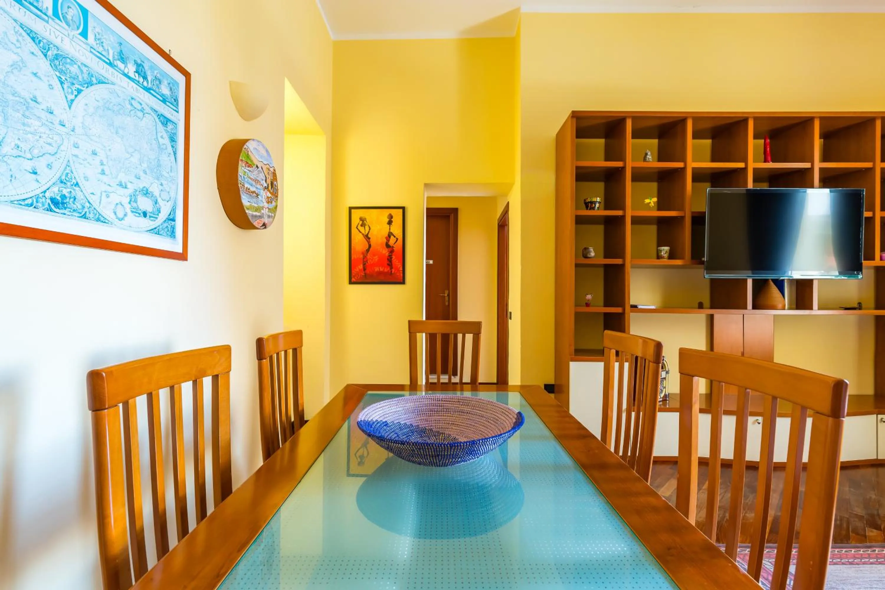 TV and multimedia in B&B Antica Napoli