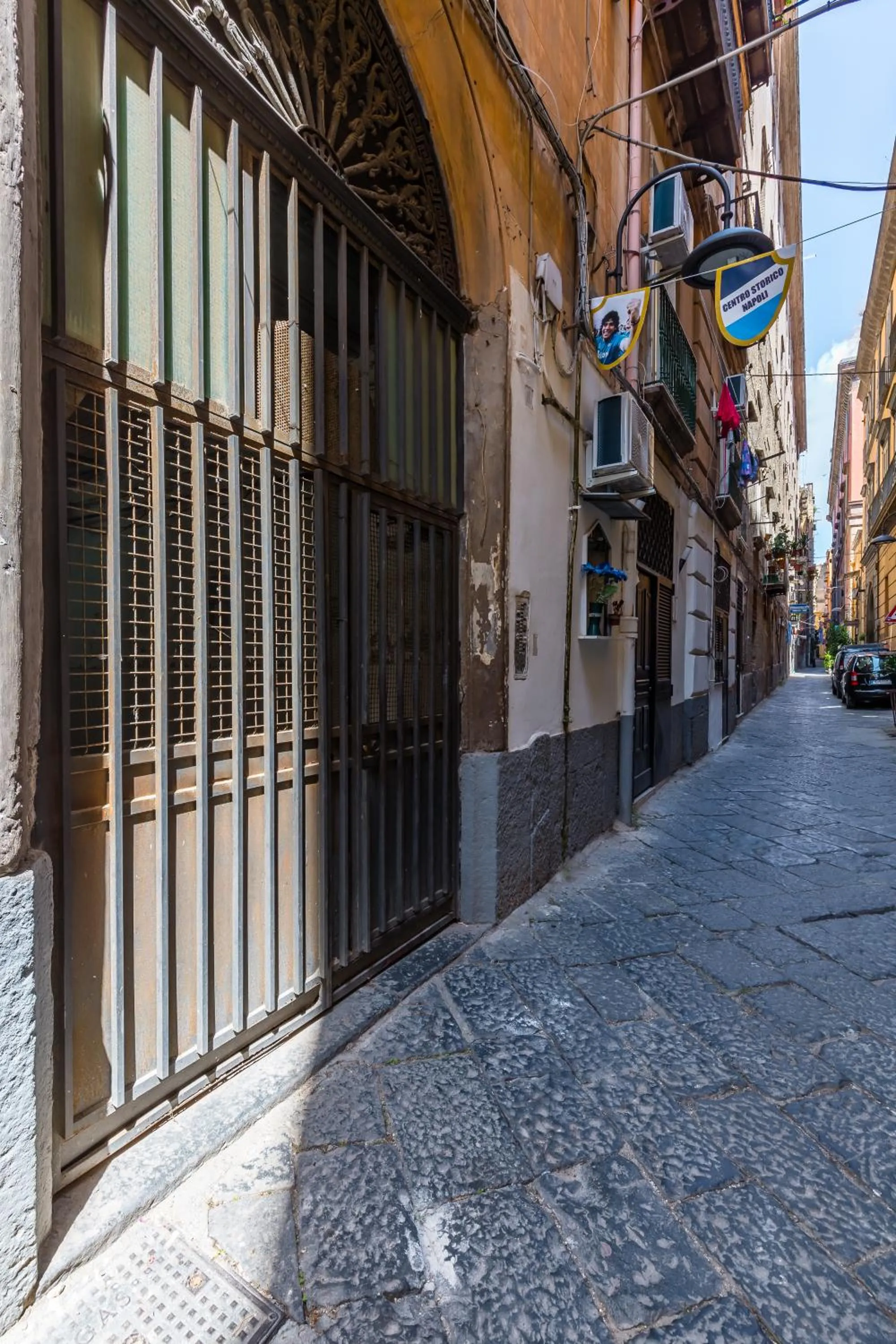 Property building in B&B Antica Napoli